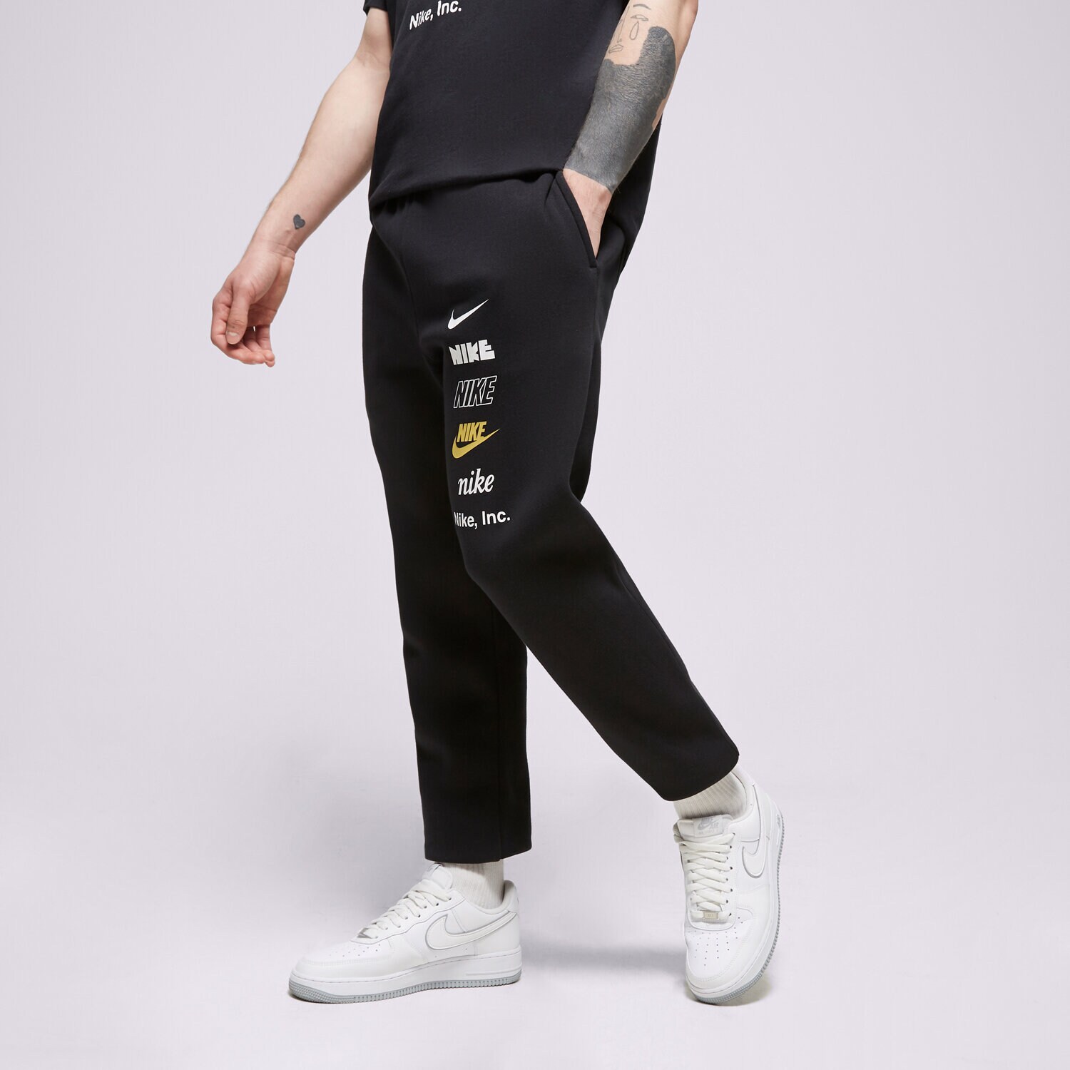 Herren Hosen NIKE HOSE M NK CLUB+ BB CF PANT MLOGO DX0795-010 Schwarz