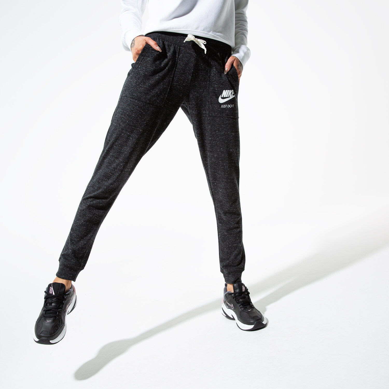 Damen Hosen NIKE LEGGINGS W NSW GYM VNTG 883731-010 Schwarz