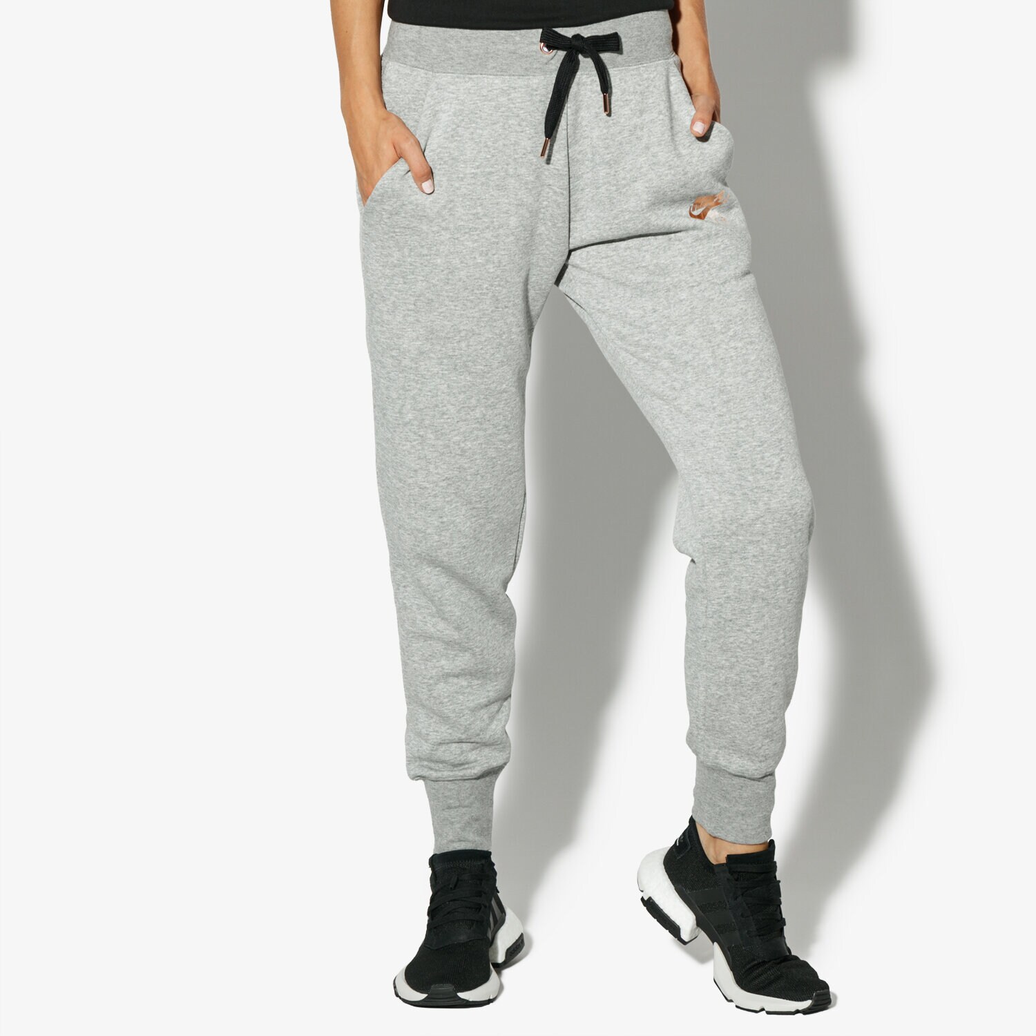 Damen Hosen NIKE HOSE W NSW RALLY PANT REG AIR 931870-063 Grau
