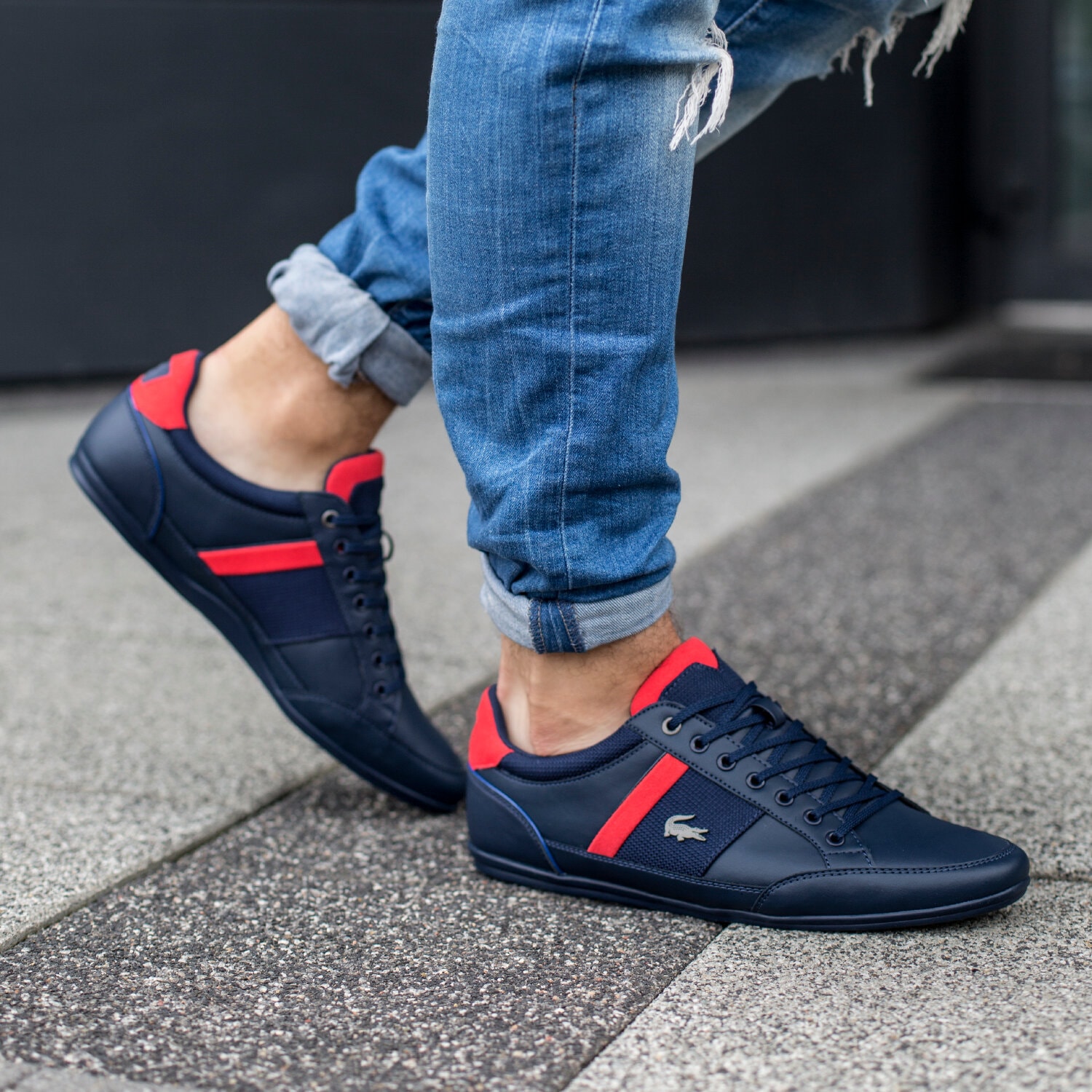 Lacoste Chaymon 318 736CAM0008ND1 Herren Dunkelblau Rot