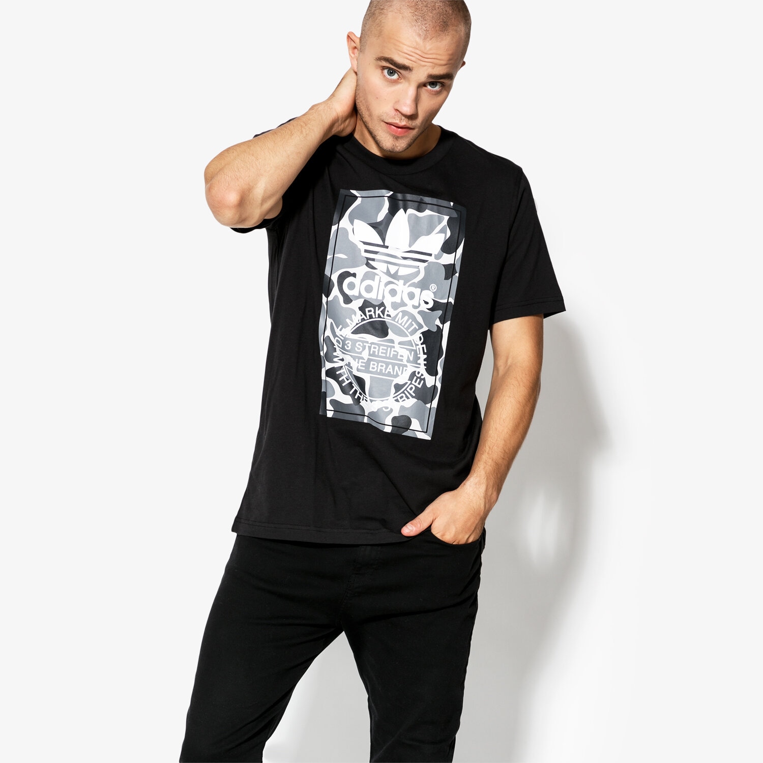 Herren T-Shirt ADIDAS T-SHIRT CAMO LABEL TEE GRAPHICS DH4769 Schwarz
