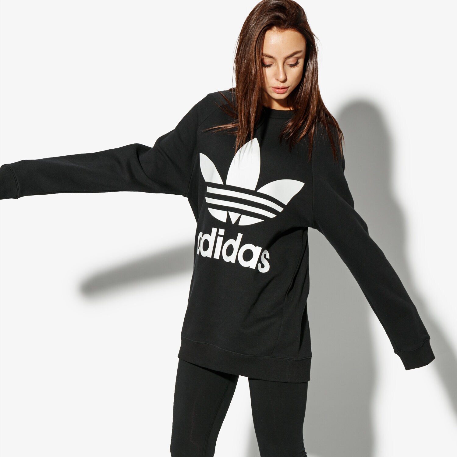 Damen ADIDAS SWEATSHIRT OVERSIZED SWEAT ADICOLOR DH3129 Schwarz