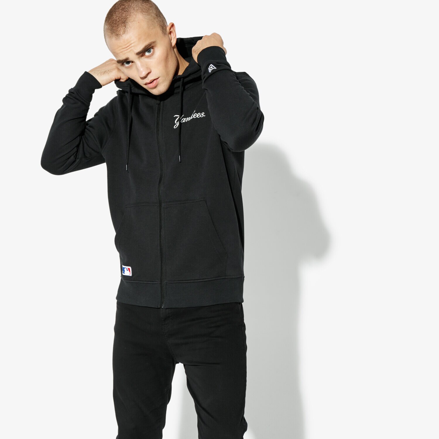 Herren NEW ERA SWEATSHIRT TEAM SCRIPT FZ HOODY NEYYAN BLK NEW YORK  11603998 Schwarz