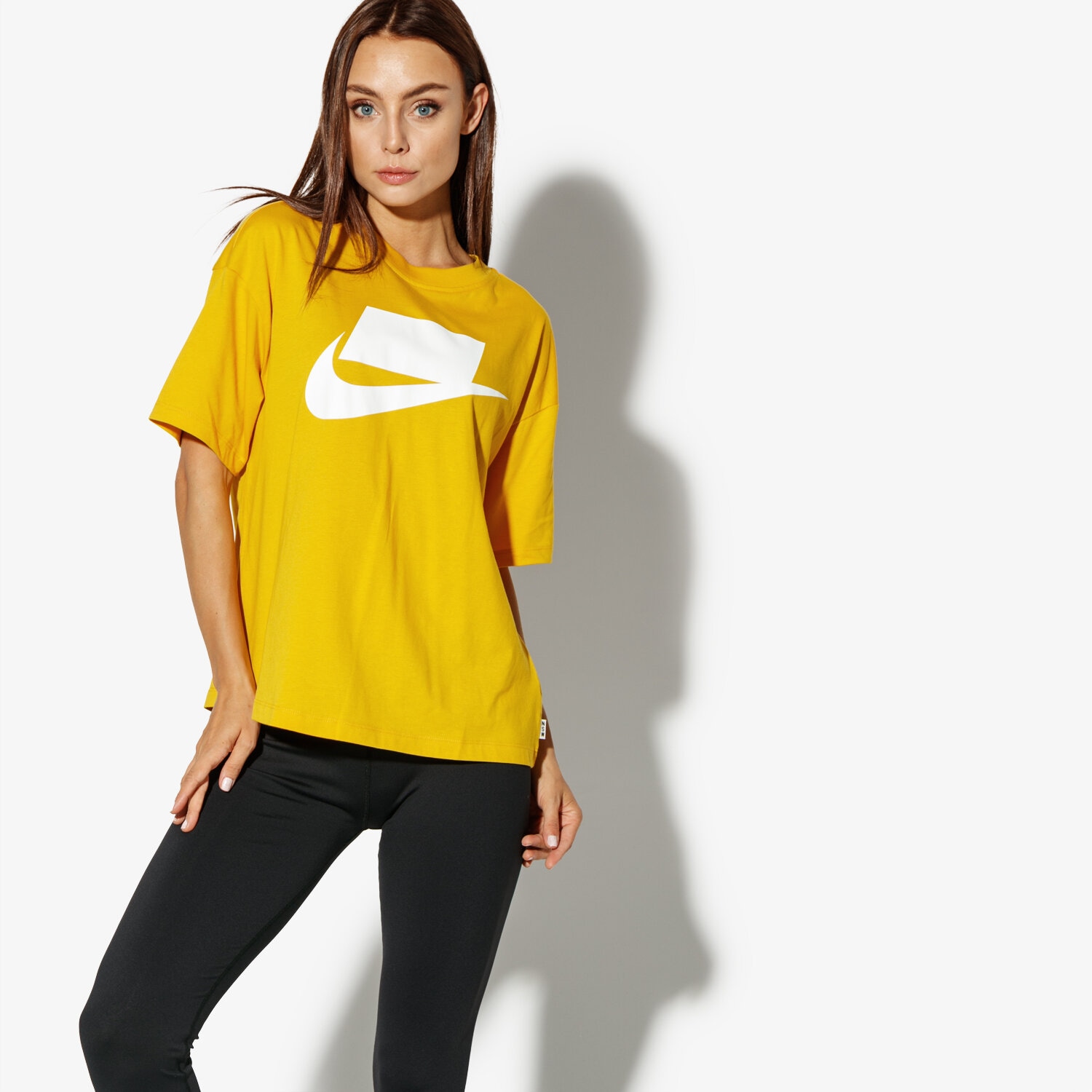 Damen T-Shirt NIKE T-SHIRT SS W NSW TOP SS NSW AH4007-752 Gelb