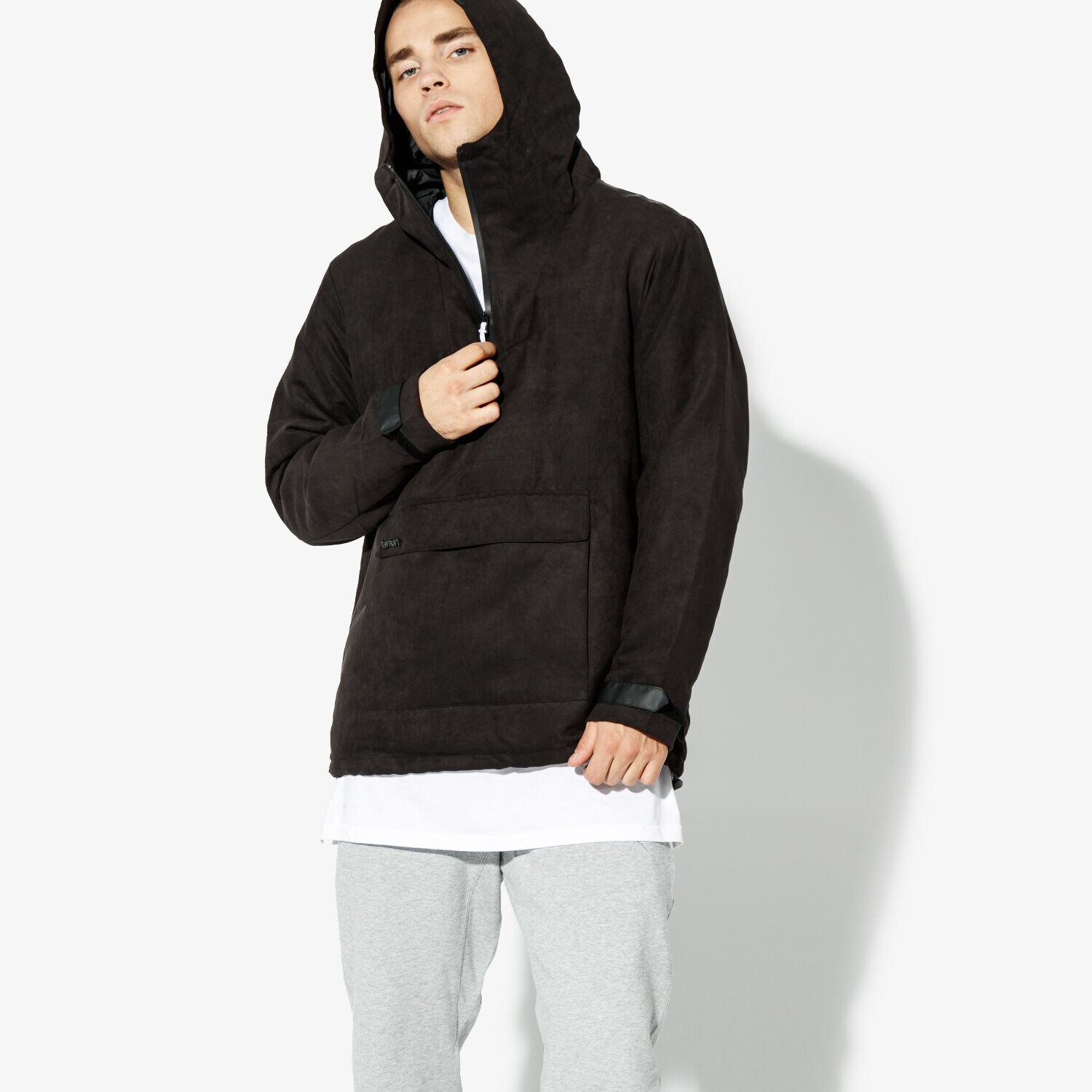 Herren Winterjacke CONFRONT JACKE GARNET CF38KUM24001 Schwarz