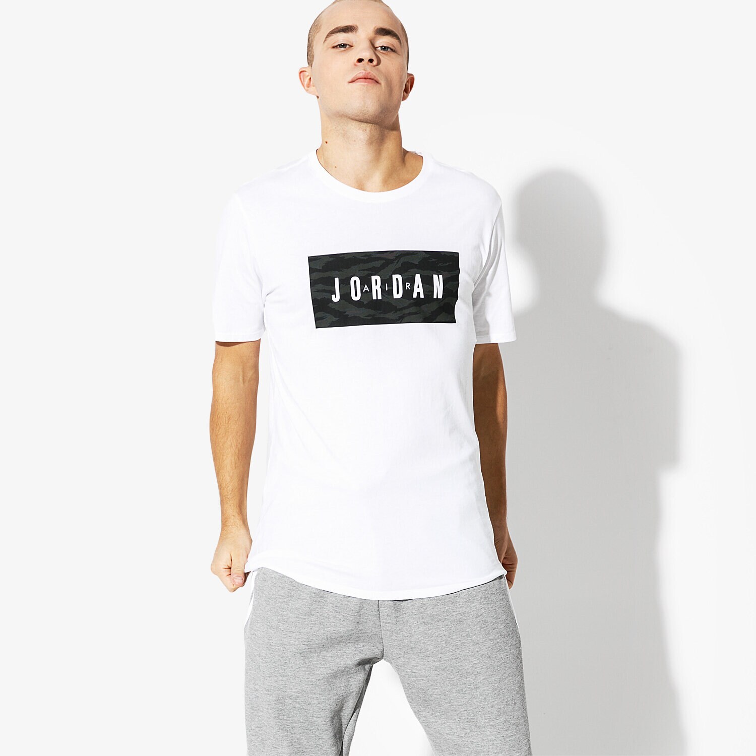Herren T-Shirt JORDAN T-SHIRT SS JORDAN M JSW TEE TECH WNT GFX1 AH6328-100 Weiß