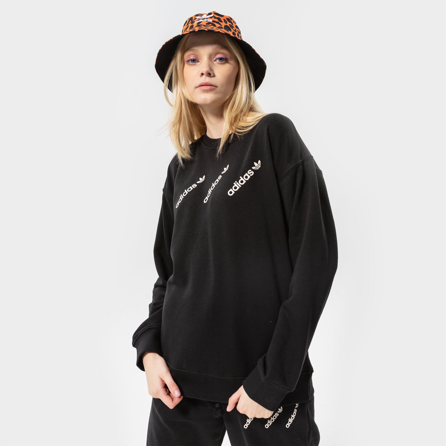Damen ADIDAS SWEATSHIRT CREW HM4868 Schwarz