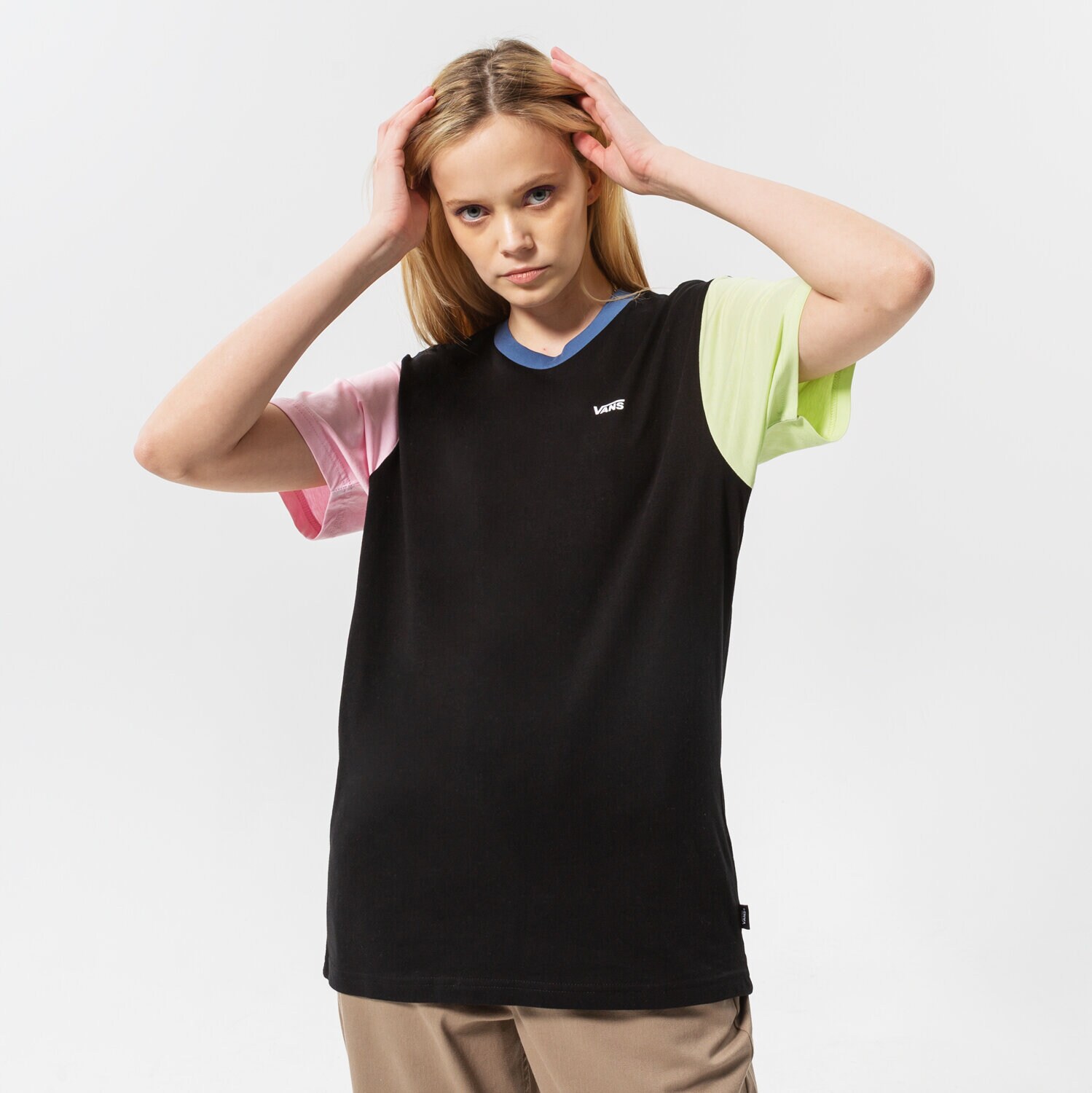 Damen T-Shirt VANS T-SHIRT LEFT CHEST COLORBLOCK EM VN0A7RSQBML1 Schwarz