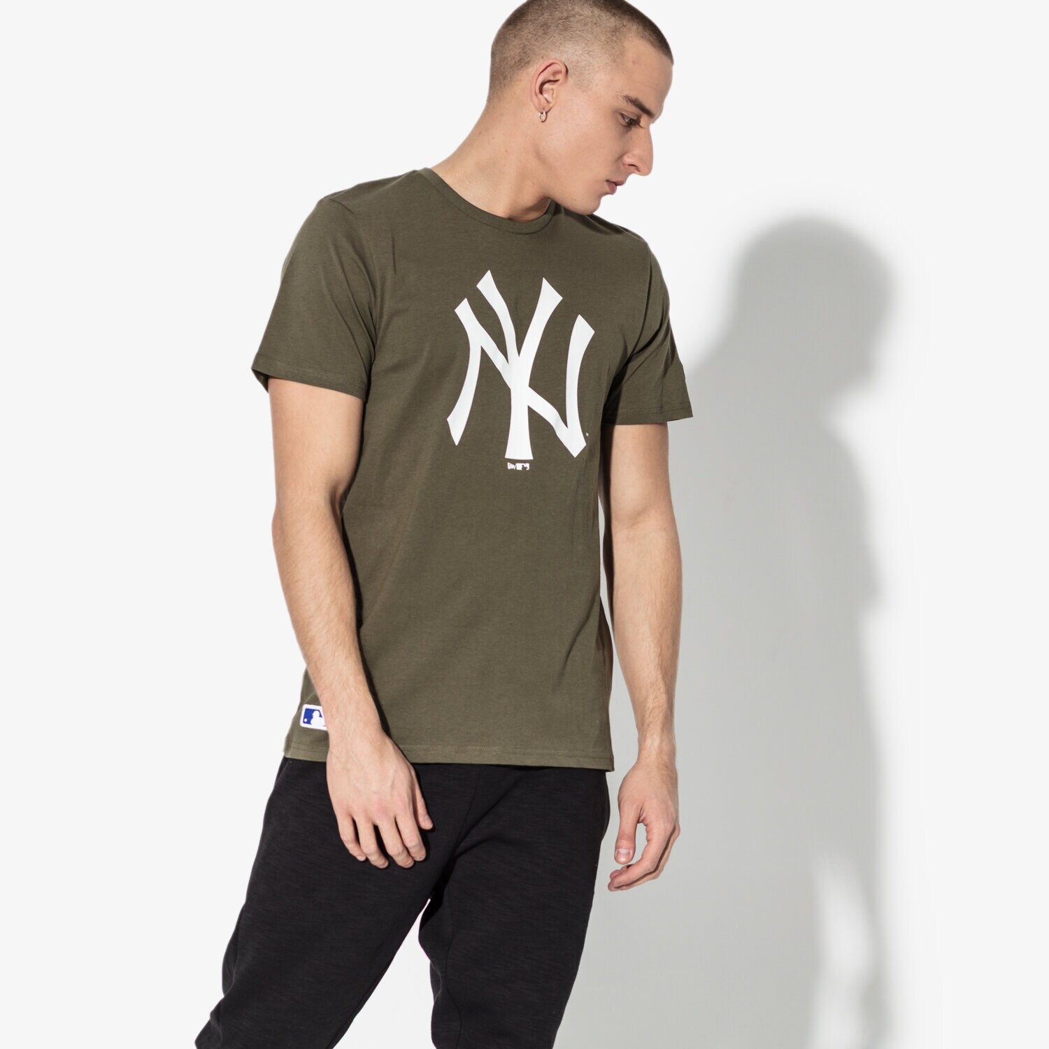 Herren T-Shirt NEW ERA T-SHIRT SS MLB NYY KHAKI NEW YORK YANKEES NOV 11863694 Khaki
