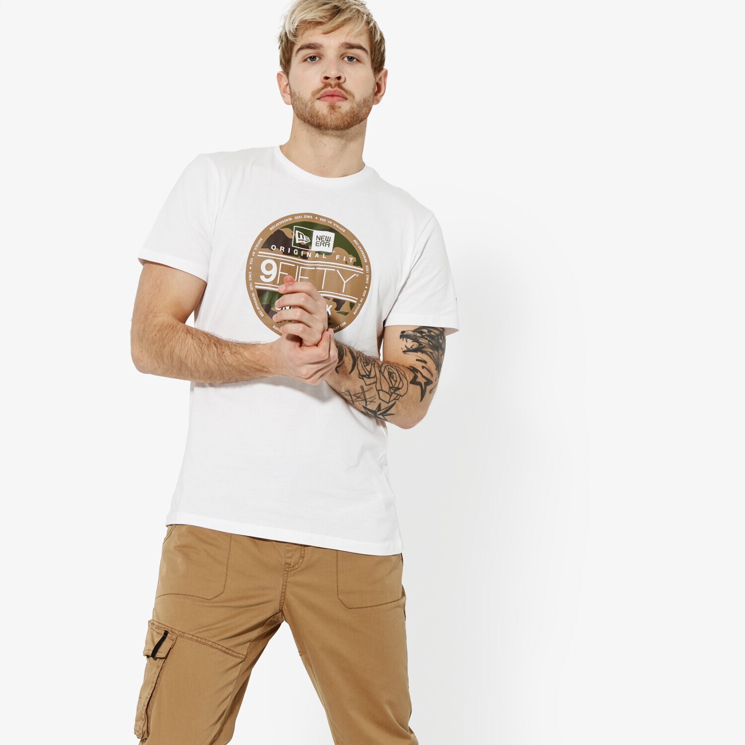 Herren T-Shirt NEW ERA T-SHIRT SS VISR STICKR TEE NEWERA WHIWDC 11914640 Weiß
