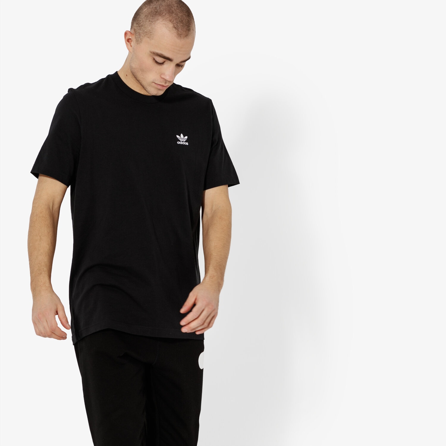 Herren T-Shirt ADIDAS T-SHIRT SS ESSENTIAL T ADICOLOR DV1577 Schwarz