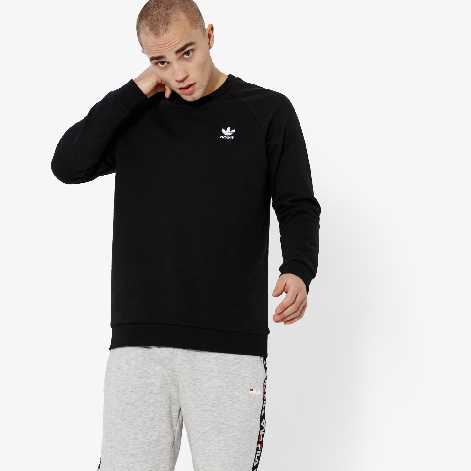 Herren ADIDAS SWEATSHIRT ESSENTIAL CREW ADICOLOR DV1600 Schwarz
