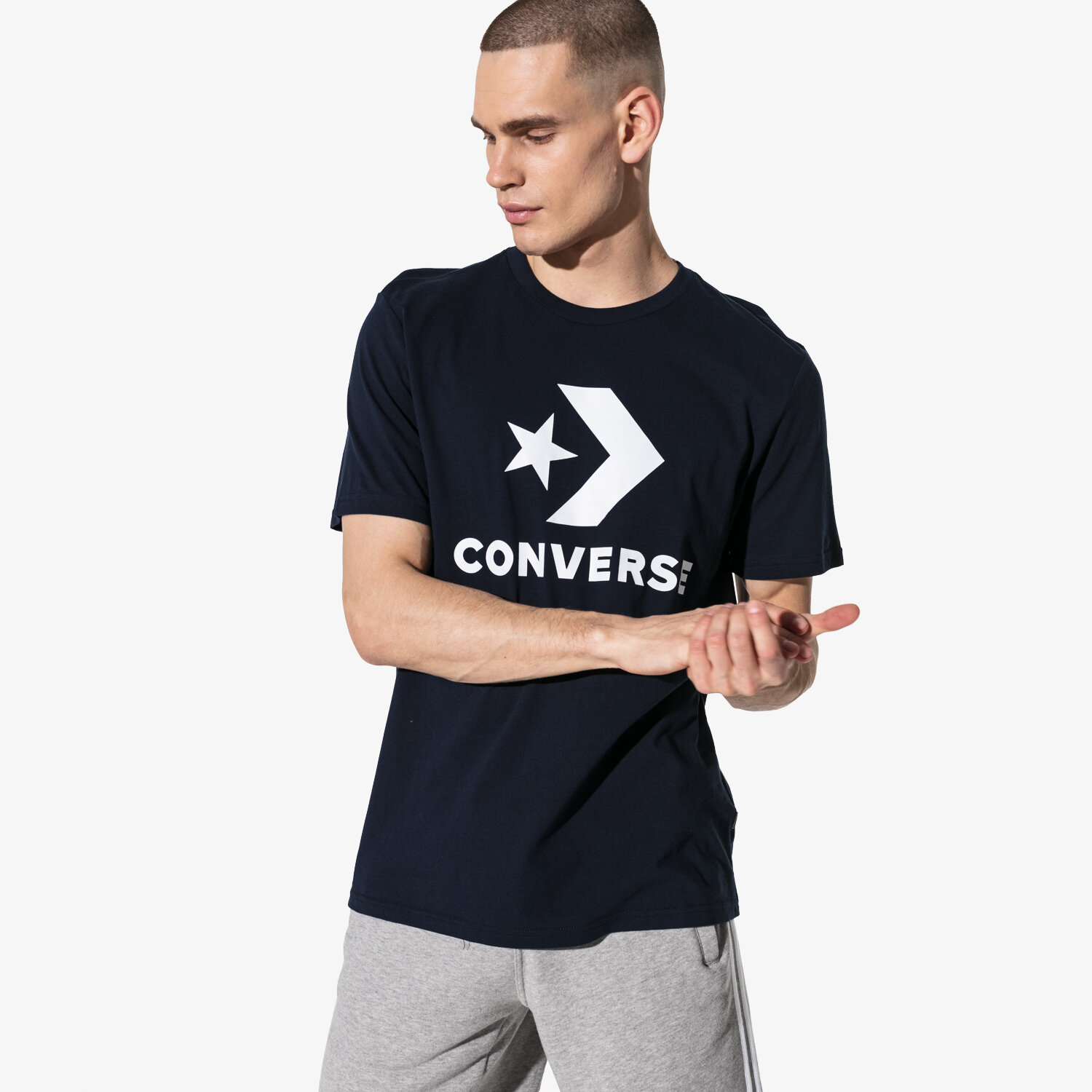 Herren T-Shirt CONVERSE T-SHIRT SS STAR CHEVRON TEE 10007888-A20 Dunkelblau