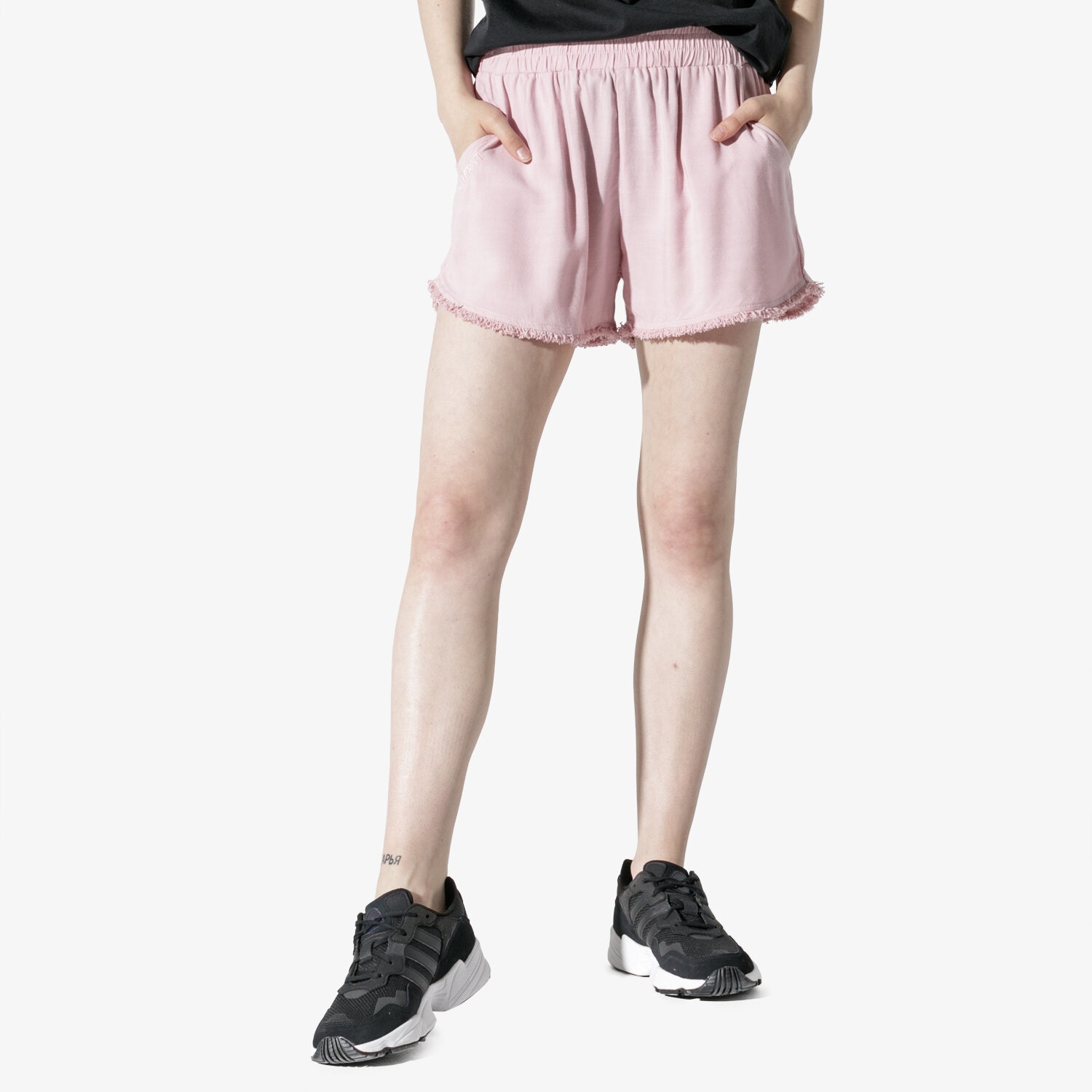 Damen Shorts CONFRONT SHORTS AZALEA CF19SZD04002 Rosa