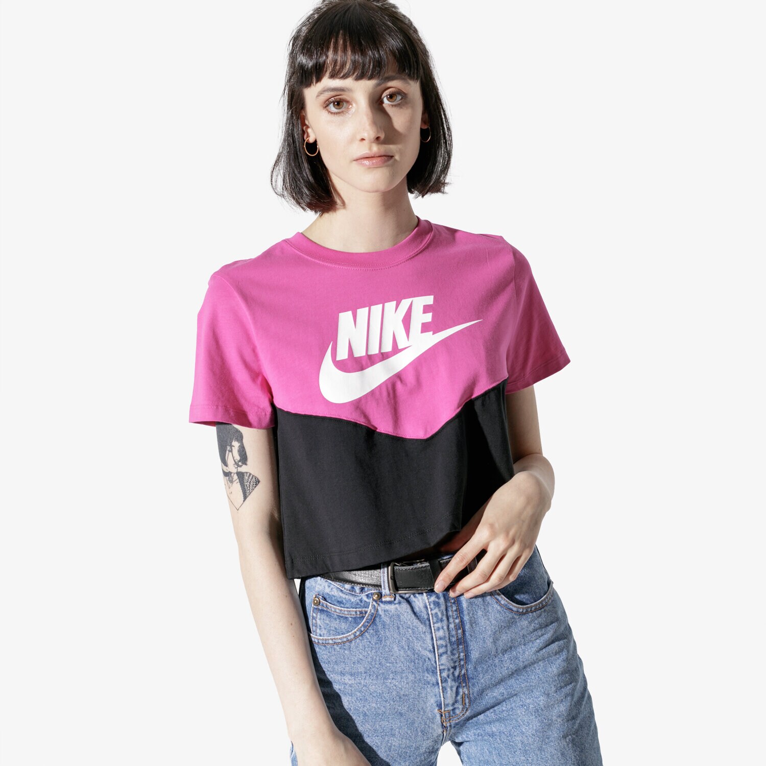 Damen T-Shirt NIKE TOP W NSW HRTG TOP SS AR2513-013 Rosa