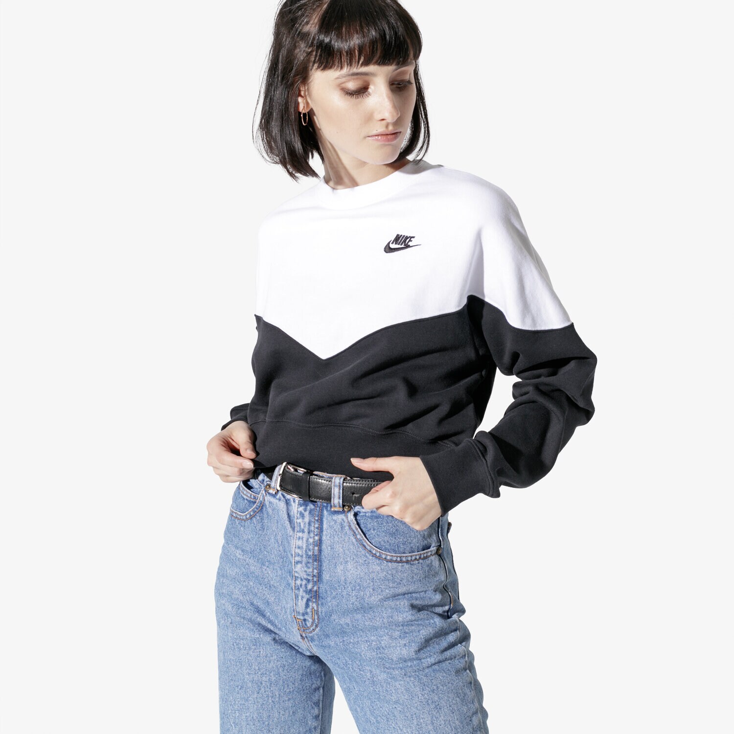 Damen NIKE SWEATSHIRT W NSW HRTG CREW FLC AR2505-010 Schwarz