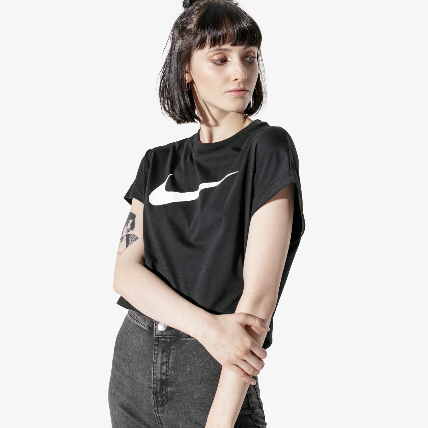 Damen T-Shirt NIKE TOP W NSW SWSH TOP CROP SS SPORTSWEAR AR3064-010 Schwarz