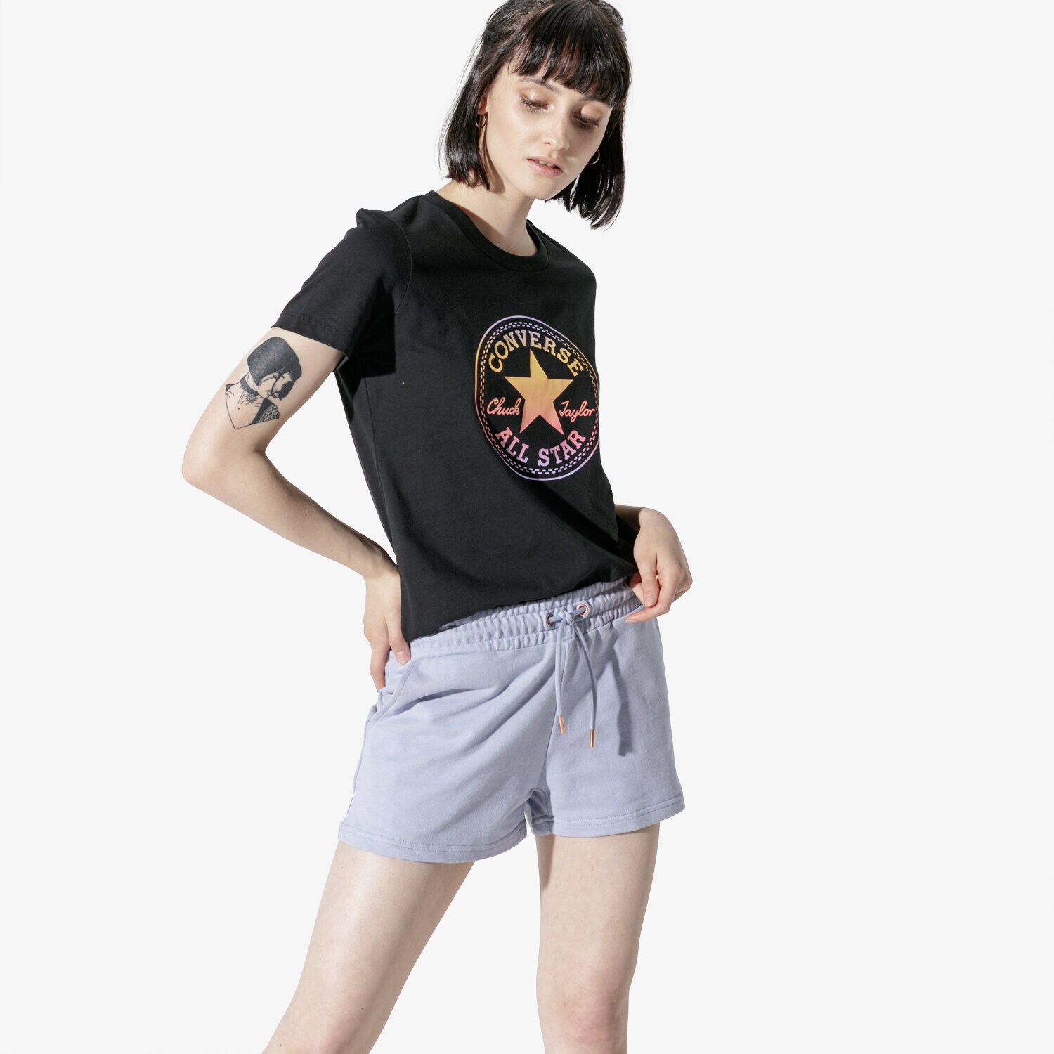 Damen T-Shirt CONVERSE T-SHIRT SS CONVERSE OMBRE CP CREW TEE 10017088-A02 Schwarz
