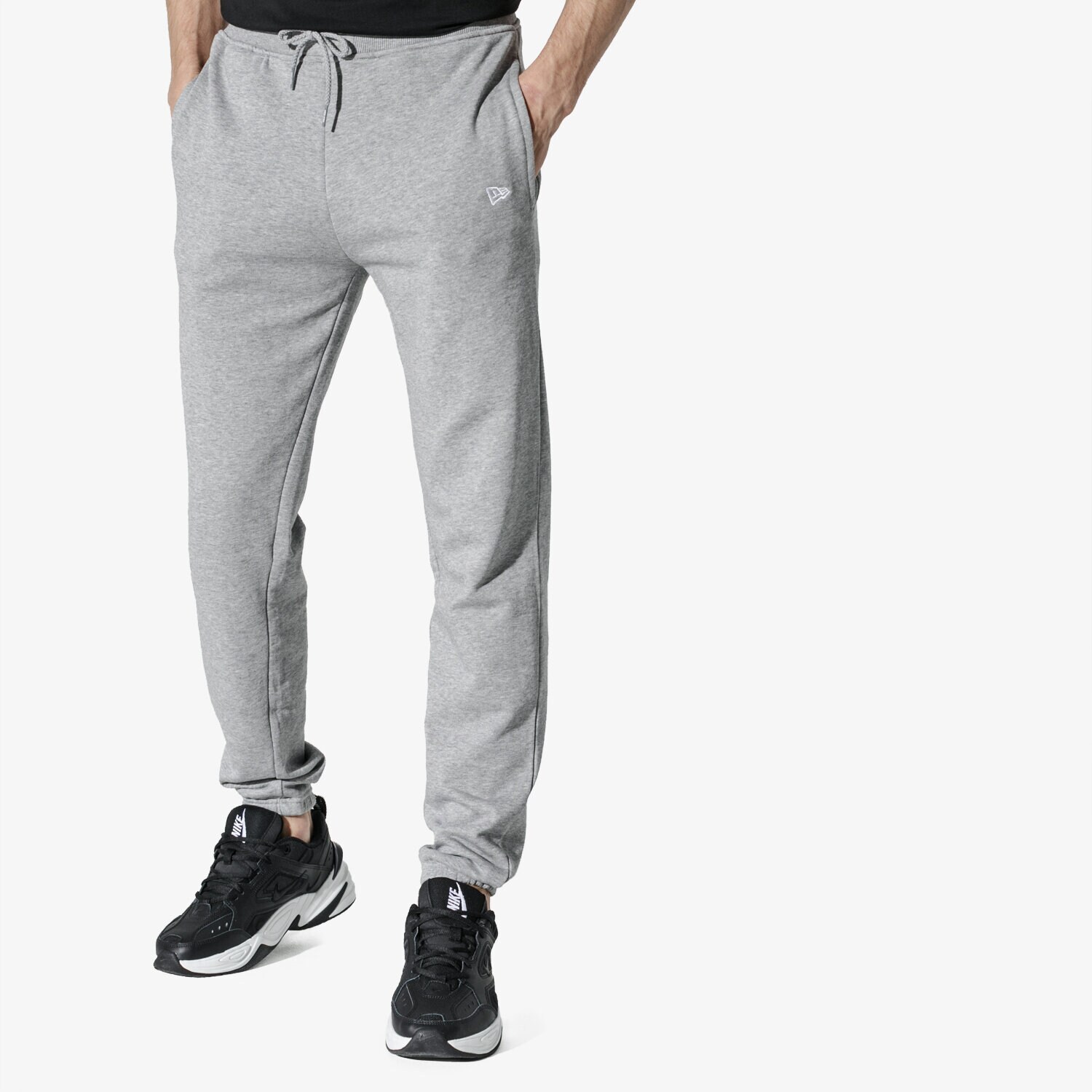 Herren Hosen NEW ERA HOSE NE ESSENTIAL JOGGER GREY NEW ERA LGH 11860047 Grau