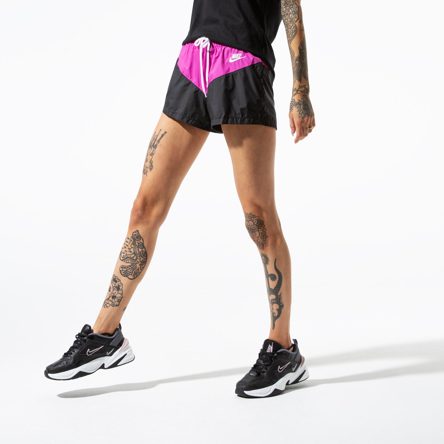 Damen Shorts NIKE SHORTS W NSW HRTG SHORT WVN AR2362-010 Rosa