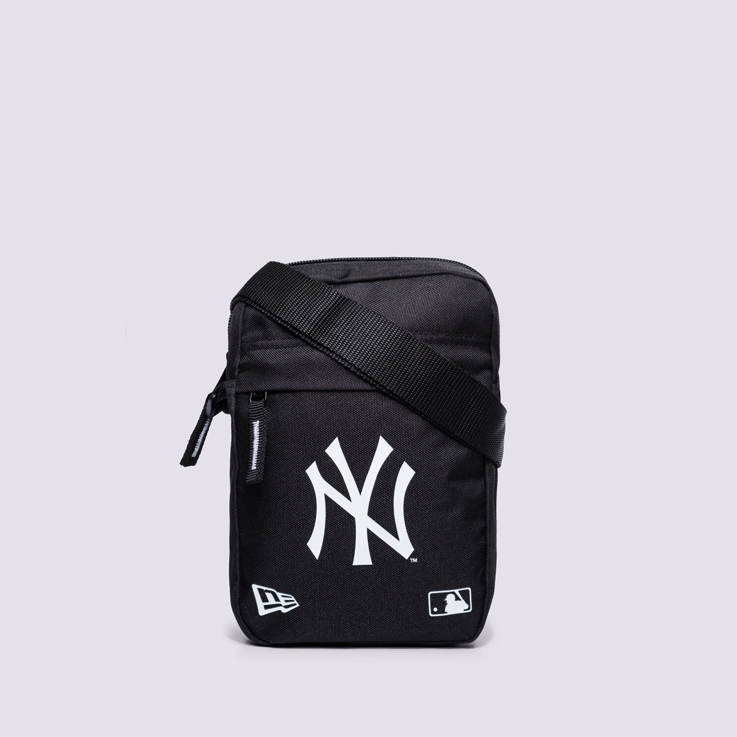 Damen Tasche NEW ERA MINITASCHE MLB SIDE BAG NYY BLK BLKWHI NEW YORK YANK 11942030 Schwarz