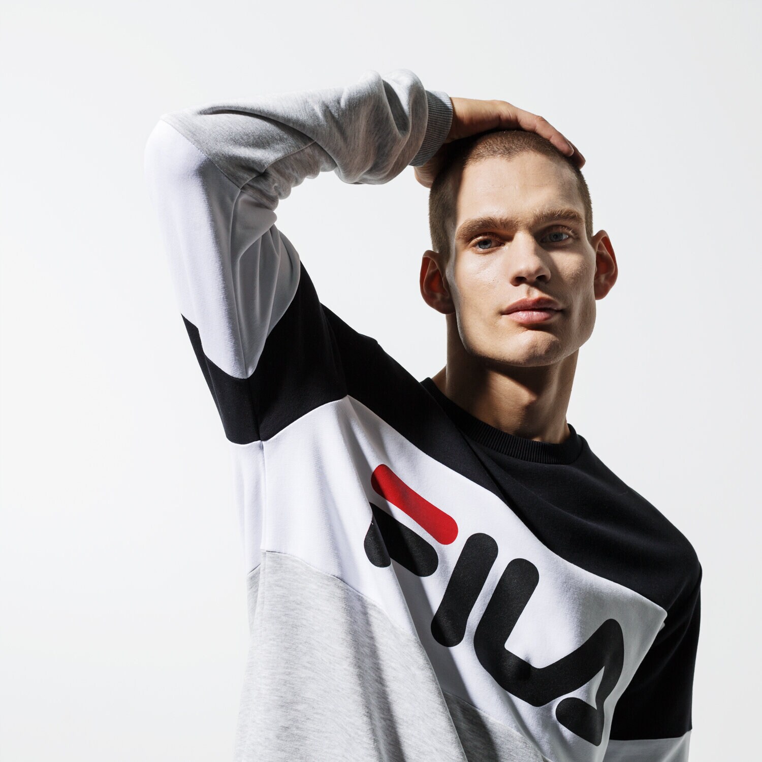 Herren FILA SWEATSHIRT STRAIGHT BLOCKED CREW 681255I85 Grau