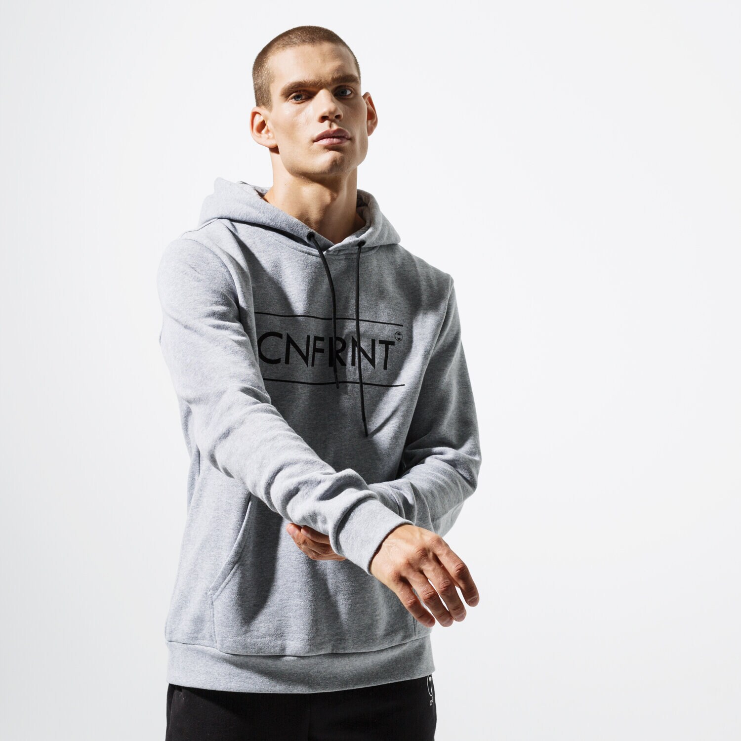 Herren CONFRONT SWEATSHIRT ESSENTIAL GRY HOODY  CF39BLM38004 Grau