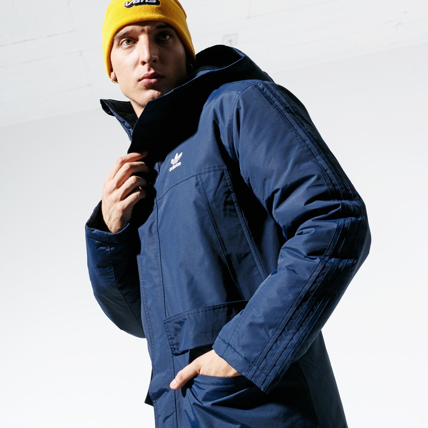 Herren Winterjacke ADIDAS JACKE FUR PARKA PADDE ED5836 Dunkelblau