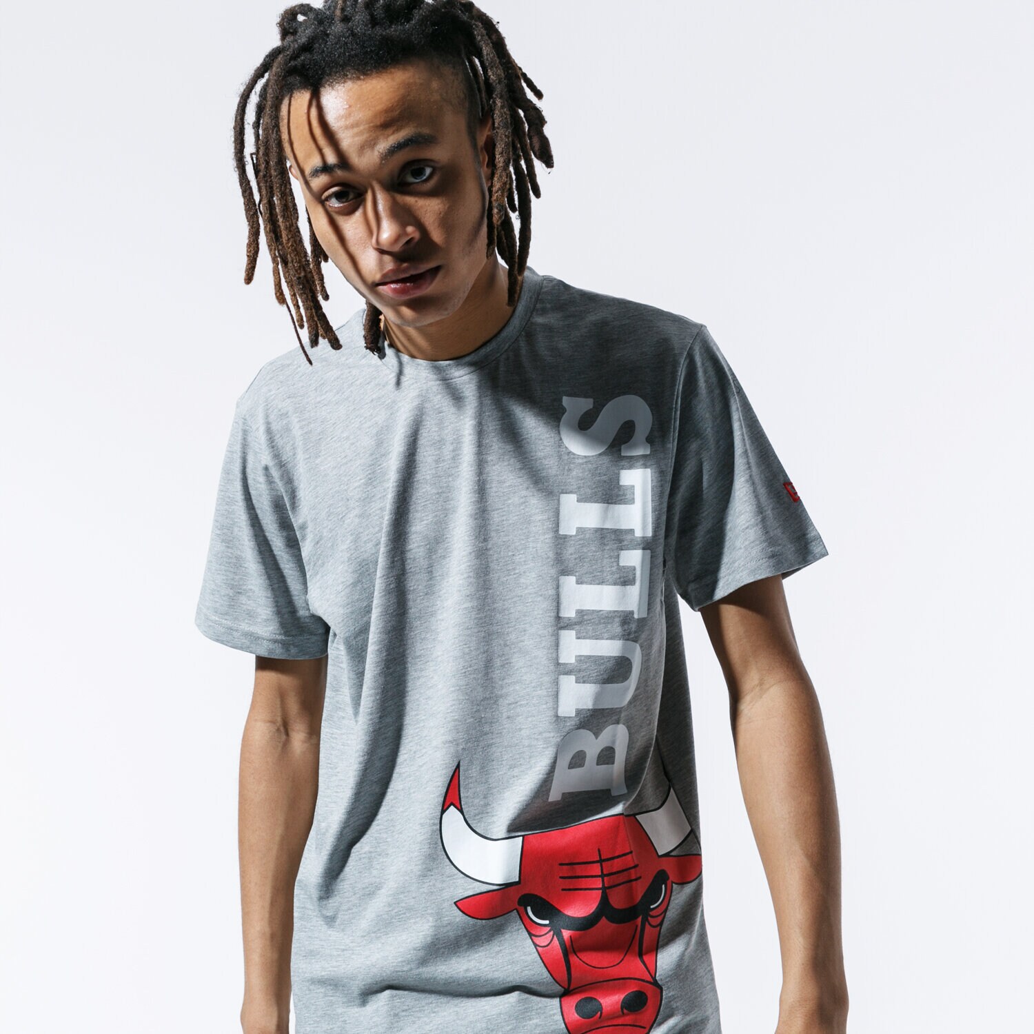 Herren T-Shirt NEW ERA T-SHIRT SS NBA TEAM TEE CHIBUL LGH 12033445 Grau
