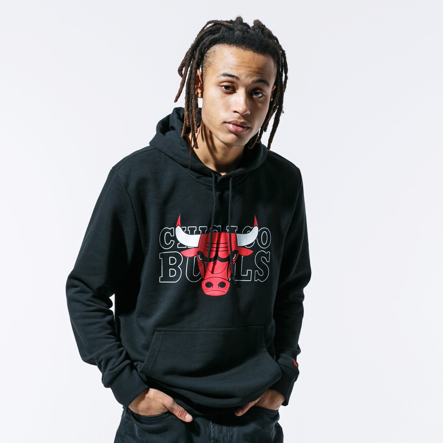 Herren NEW ERA SWEATSHIRT NBA GRAPHIC OVERLAP HOODY CHIBUL BLK 12033467 Schwarz