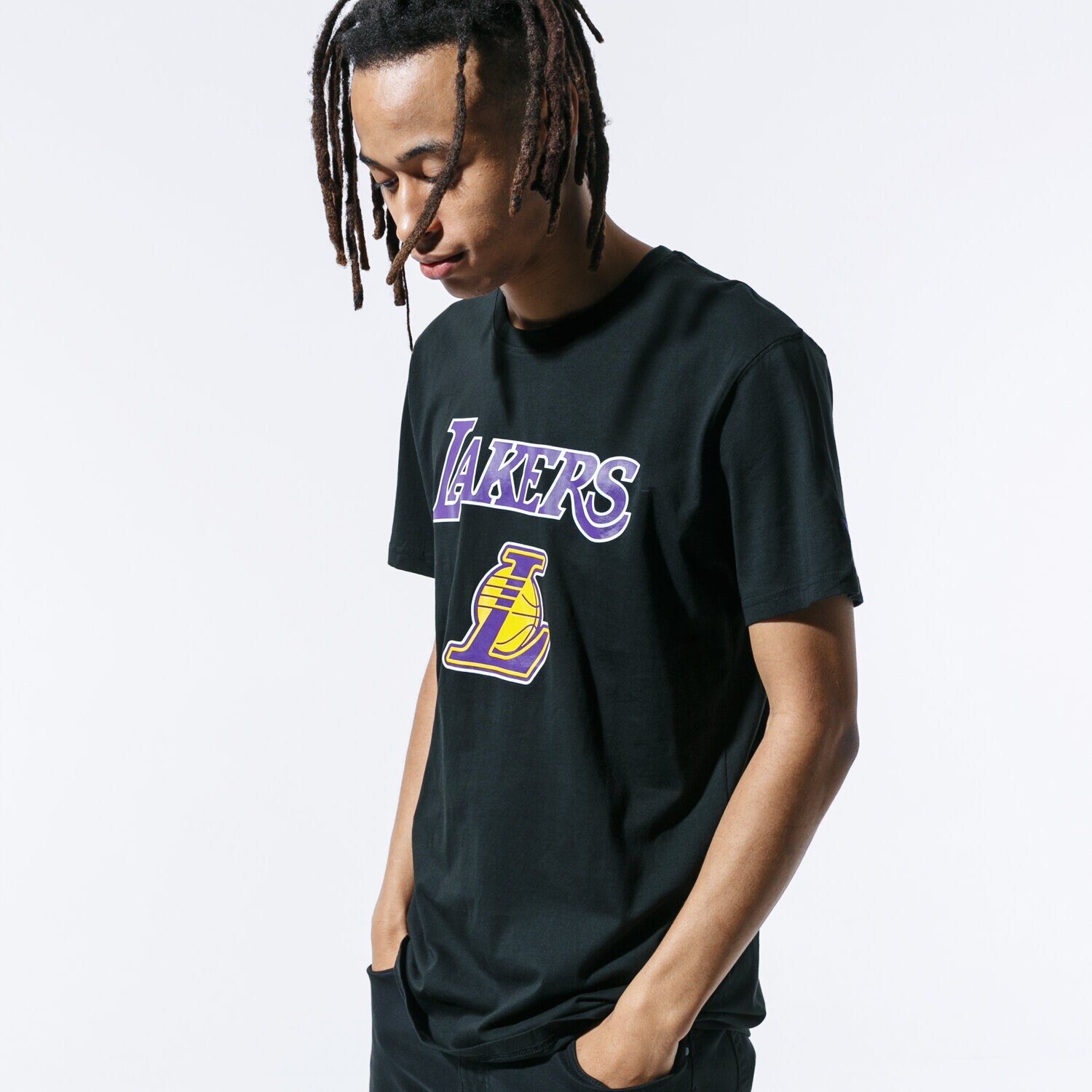 Herren T-Shirt NEW ERA T-SHIRT SS NBA LOGO LOS ANGELES LAKERS BLACK 11530752 Schwarz