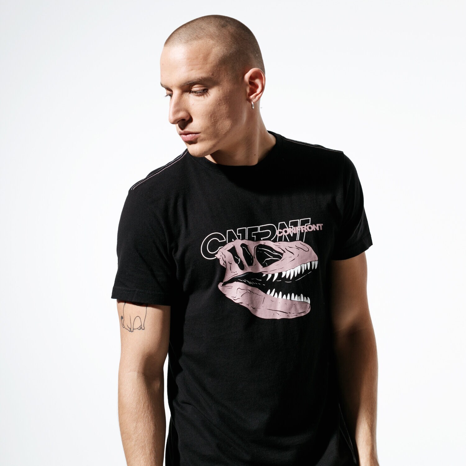 Herren T-Shirt CONFRONT T-SHIRT DINO BLK TEE CF39TSM63001 Schwarz