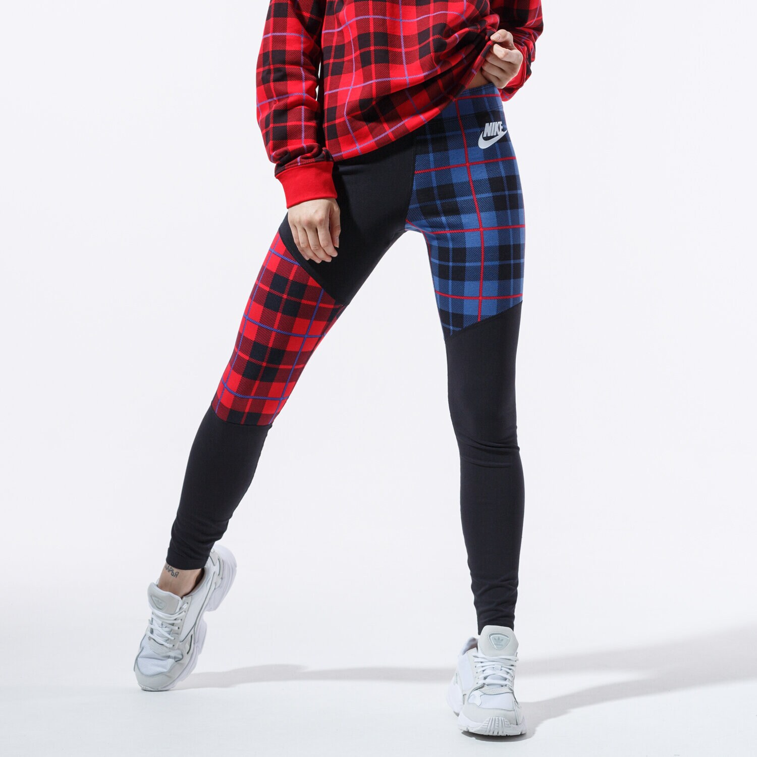 Damen Hosen NIKE HOSE W NSW LGGNG PLAID BV4633-010 Multicolor