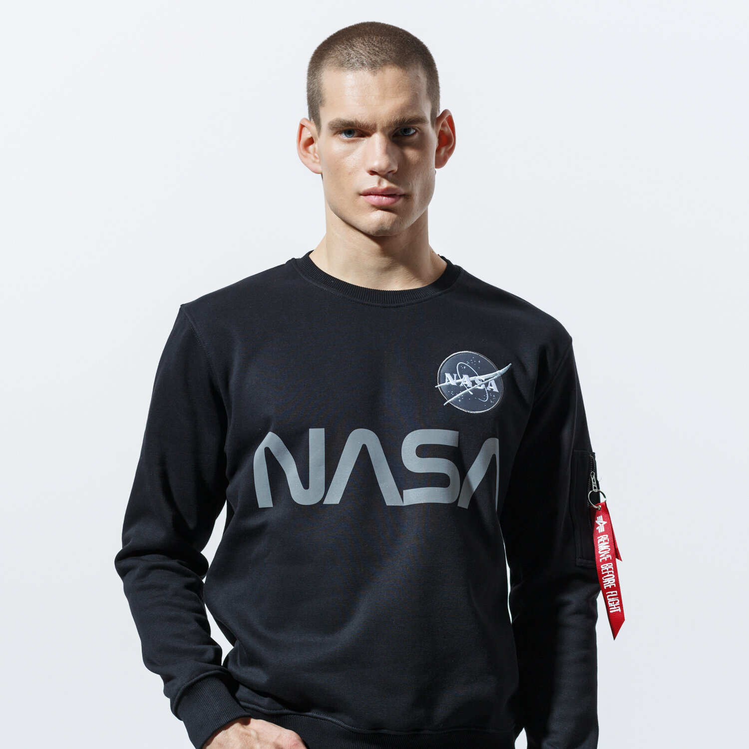 Herren ALPHA INDUSTRIES SWEATSHIRT   NASA REFLECTIVE SWEATER 178309-03 Schwarz