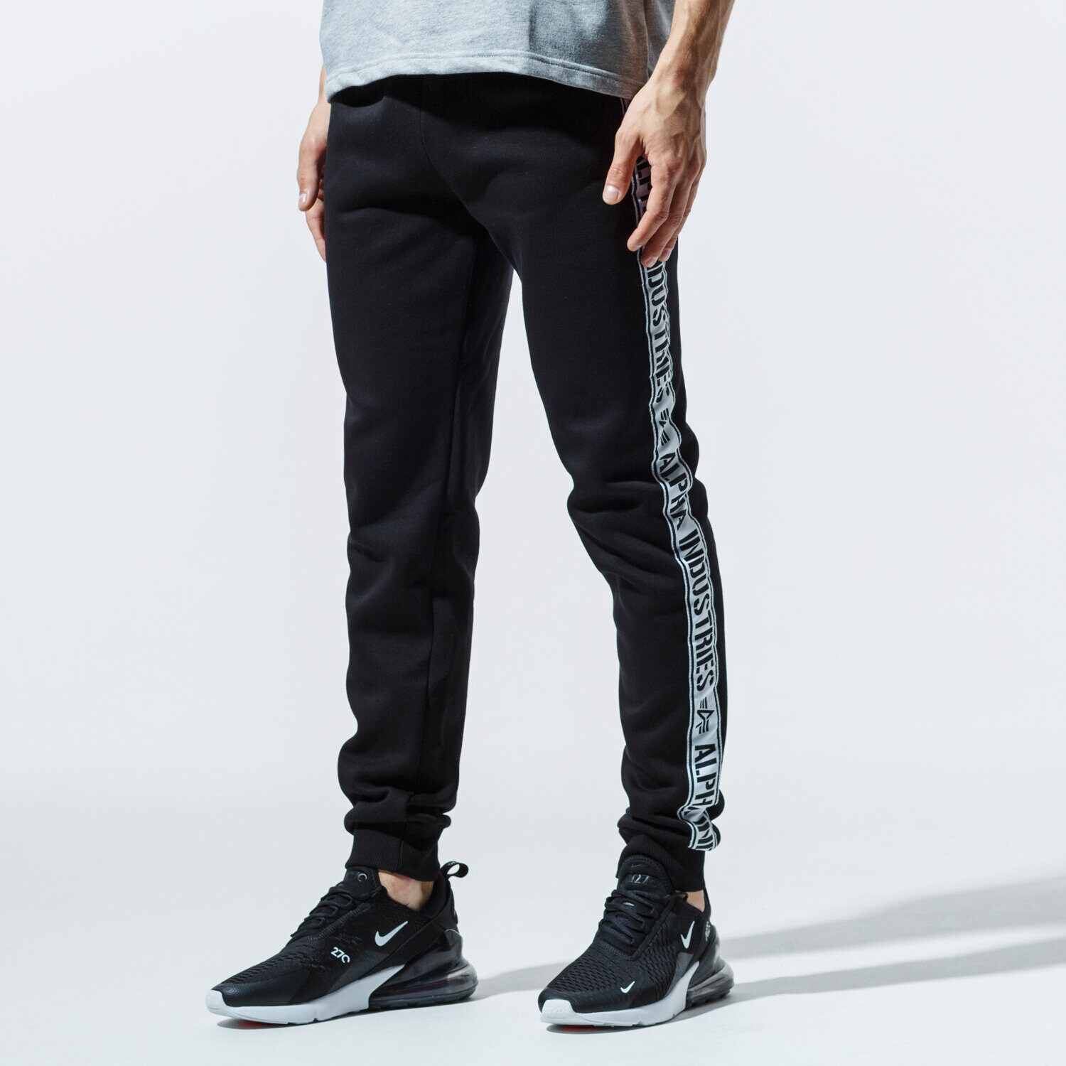 Herren Hosen ALPHA INDUSTRIES HOSE AI TAPE JOGGER 19837303 Schwarz