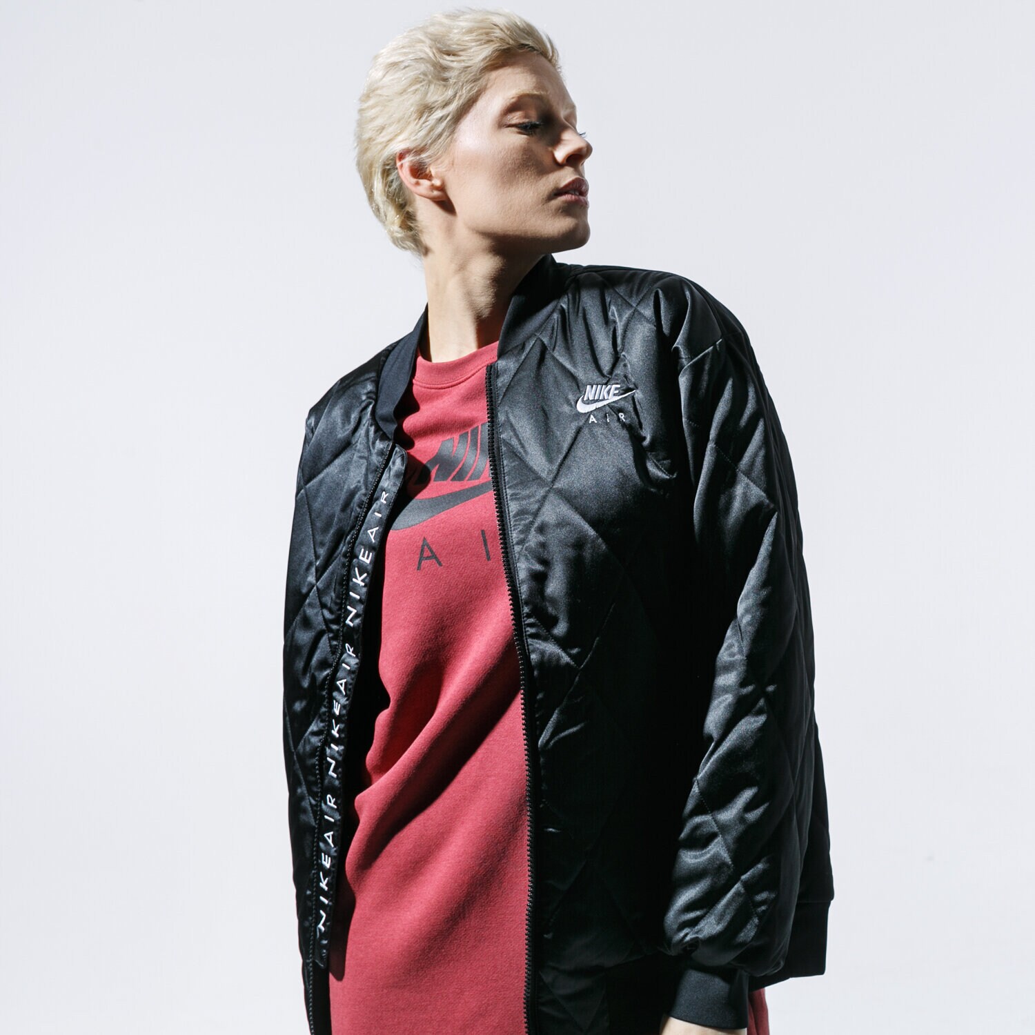 Damen Winterjacke NIKE JACKE W NSW AIR SYN FILL JKT SATN BV2877-010 Schwarz