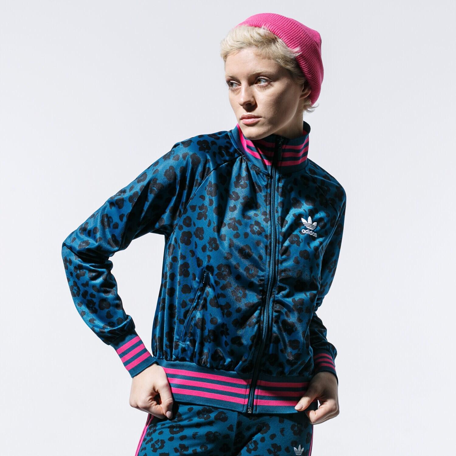Damen ADIDAS SWEATSHIRT AOP TRACKTOP ED4779 Multicolor