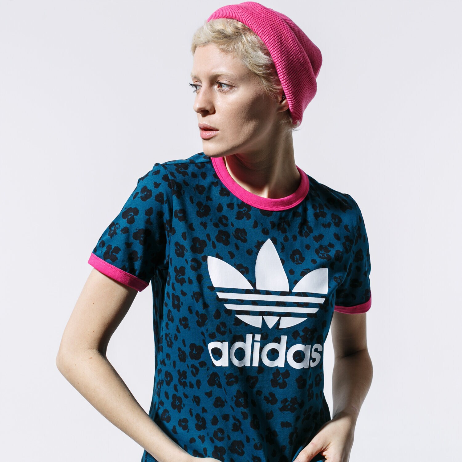 Damen T-Shirt ADIDAS T-SHIRT SS AOP TEE ED4781 Multicolor