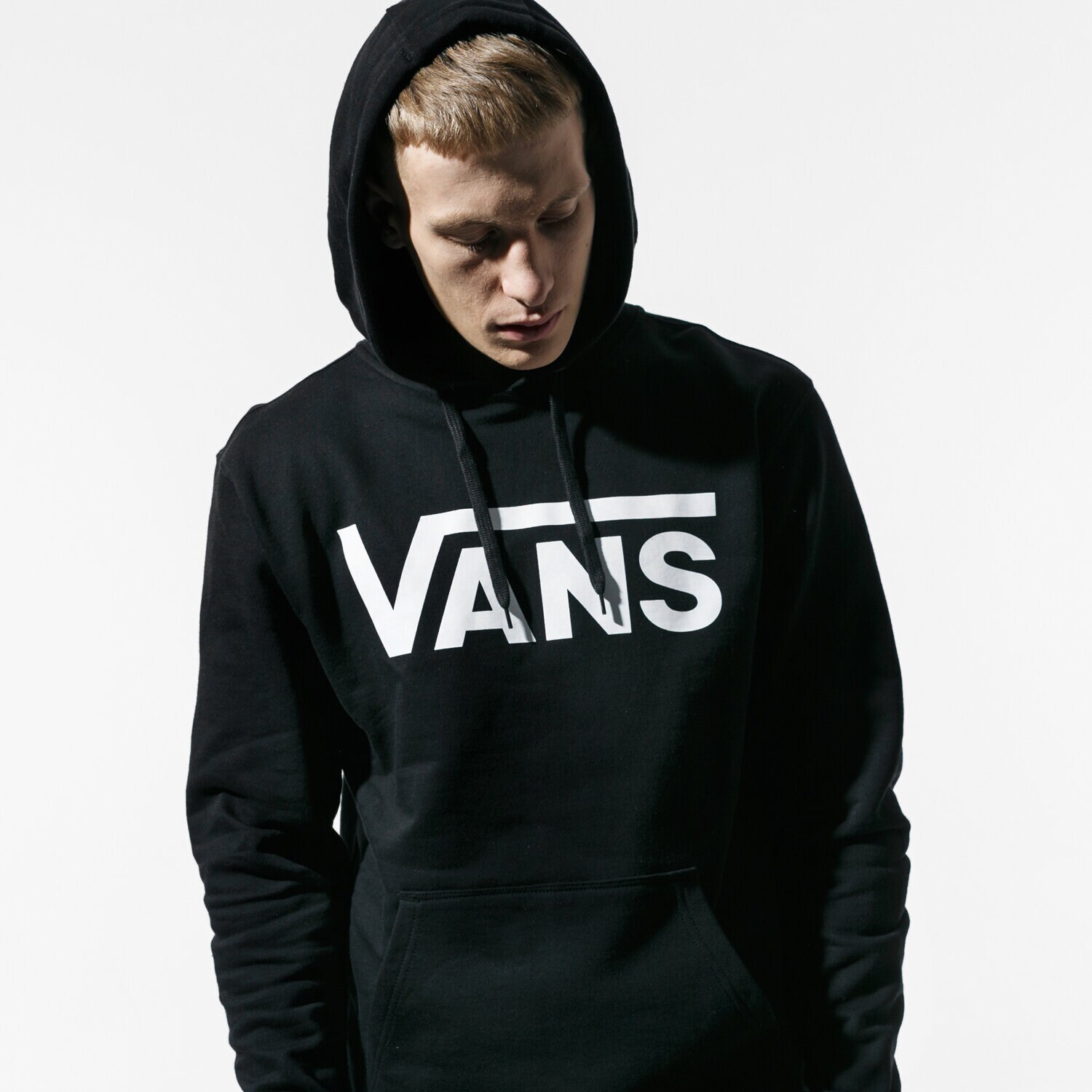Herren VANS HOODIE VANS CLASSIC PO HOODIE II BLACK/WHITE VN0A456BY281 Schwarz