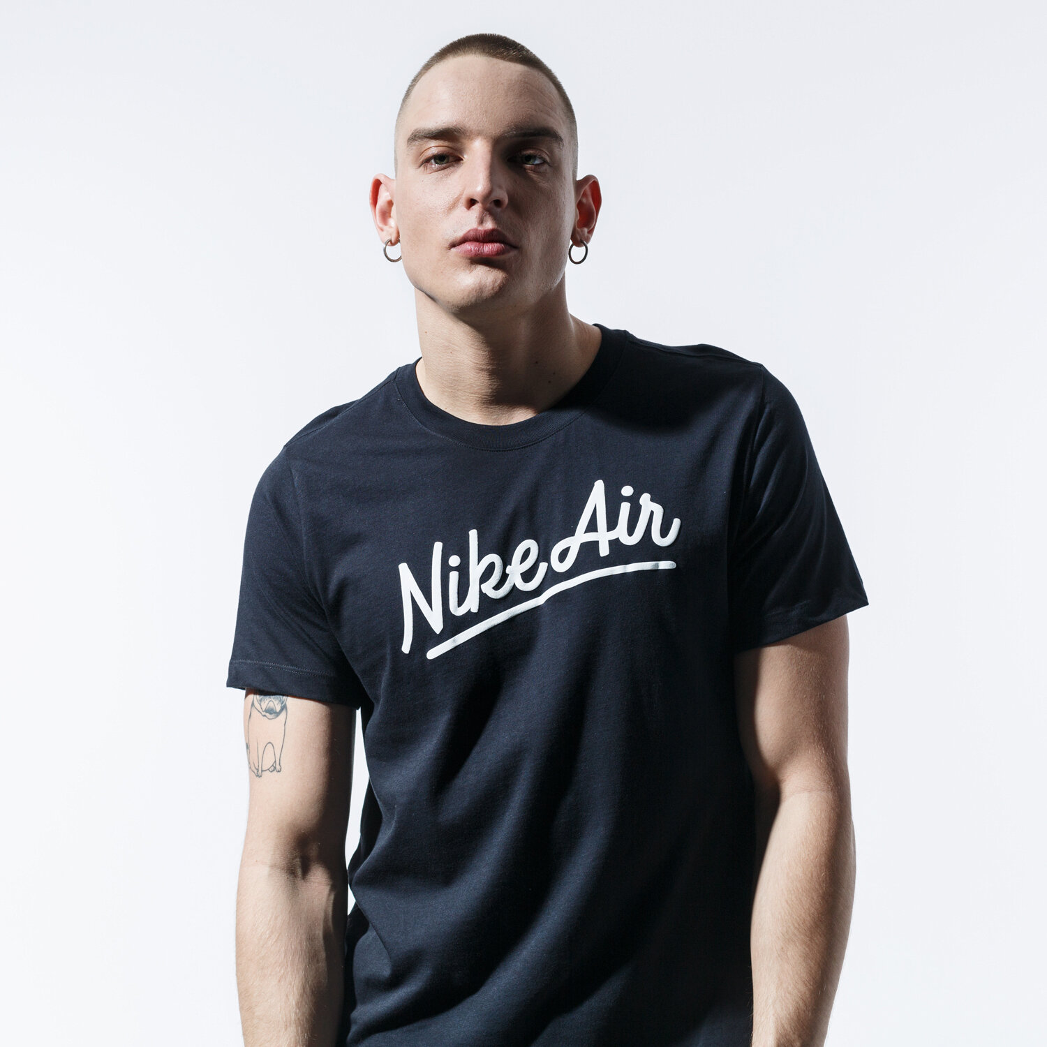 Herren T-Shirt NIKE T-SHIRT M NSW SS TEE NIKE AIR 1 BV7637010 Schwarz