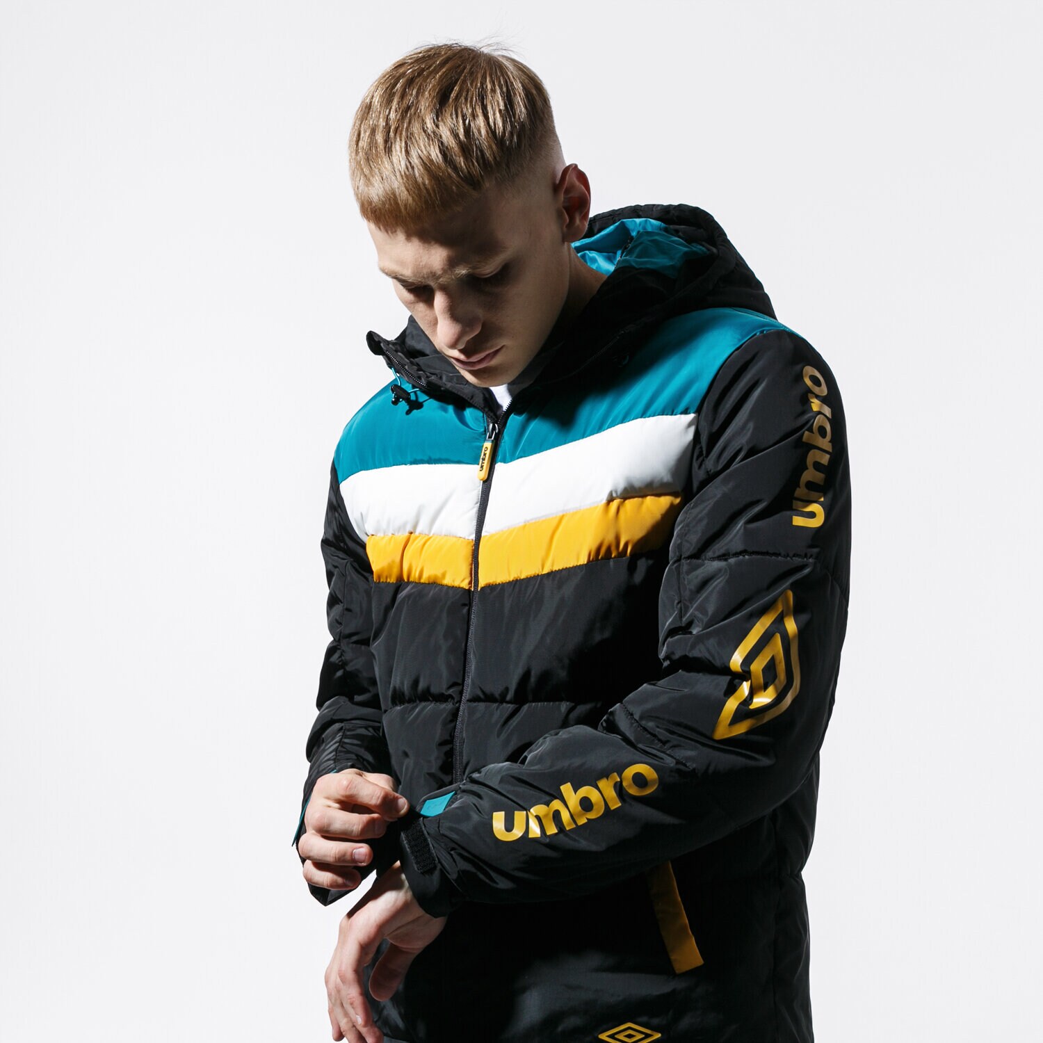 Herren Winterjacke UMBRO JACKE WINTER RETRO JKT UL39KUM81001 Schwarz