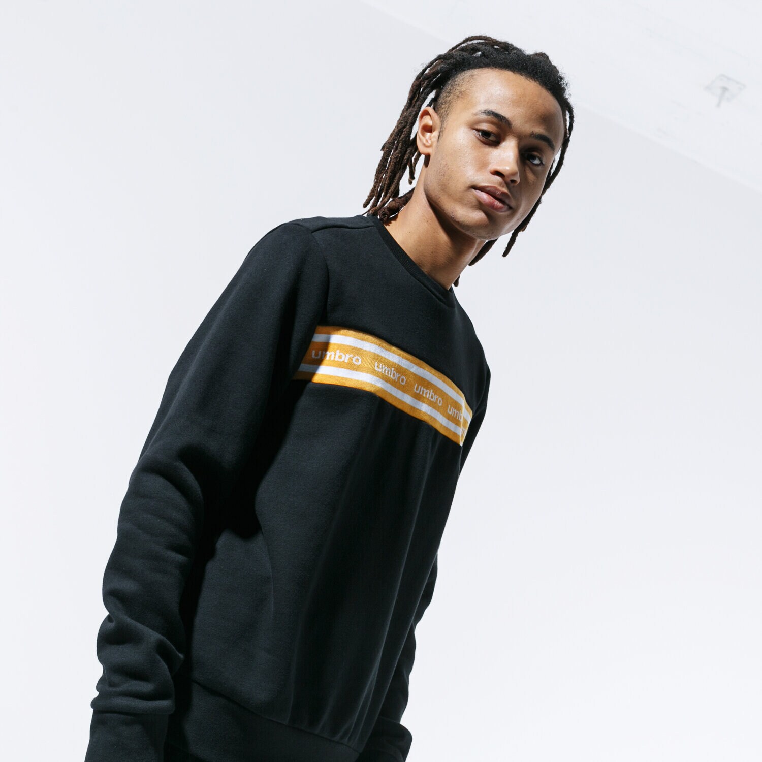 Herren UMBRO SWEATSHIRT RETRO SWEATSHIRT BLK UL39BLM89001 Schwarz