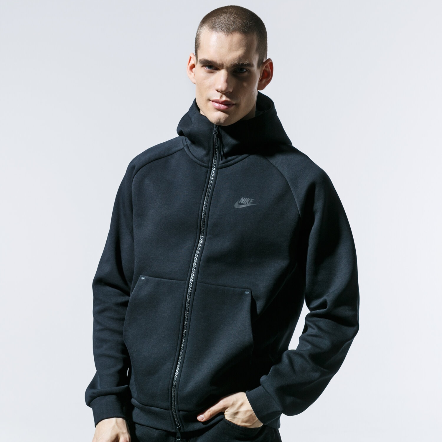 Herren NIKE SWEATSHIRT MIT REIßVERSCHLUSS Z KAPTUREM   M NSW PE HOO BV3701-010 Schwarz
