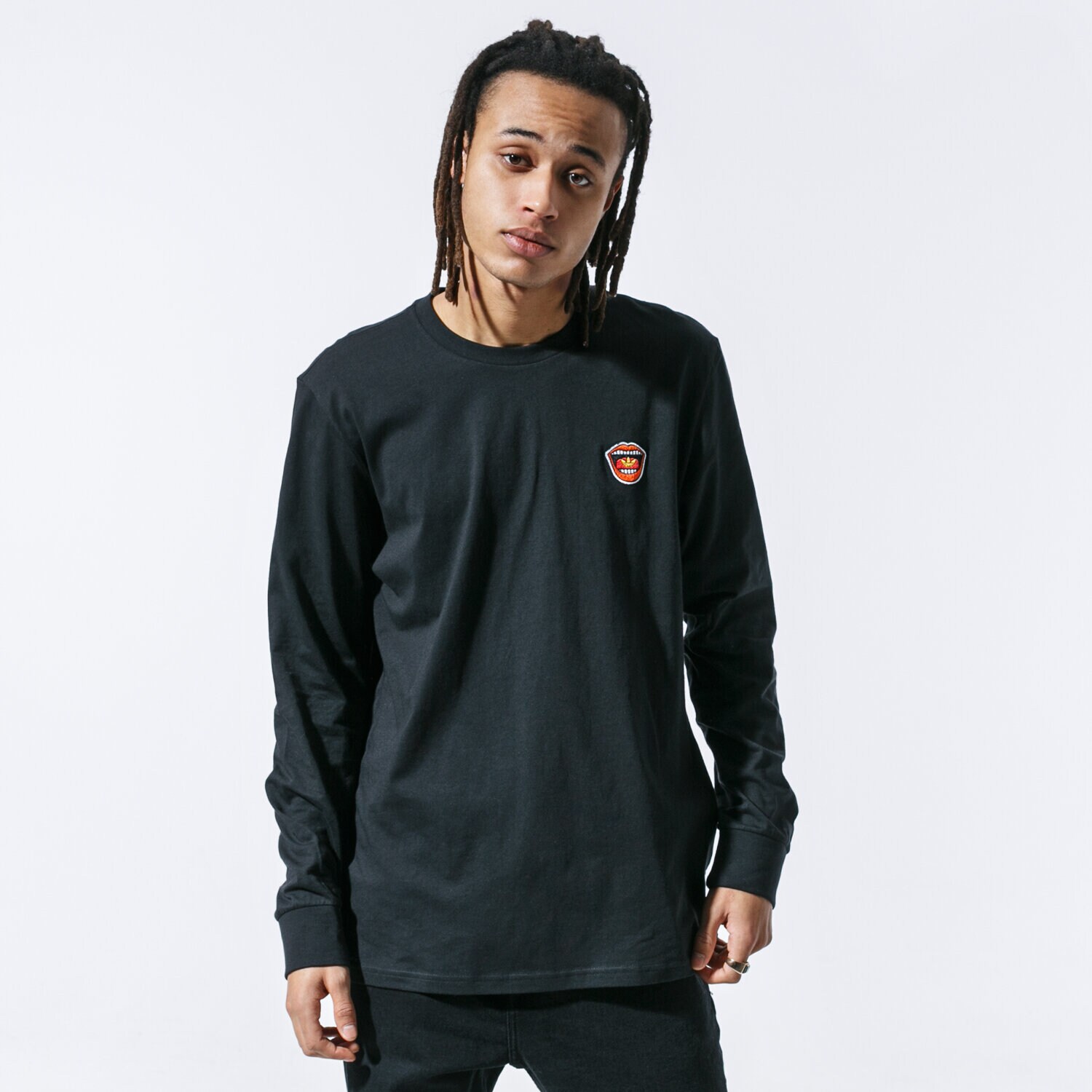 Herren T-Shirt ADIDAS T-SHIRT MOUTH MINI EMB LS TEE GJ9583 Schwarz