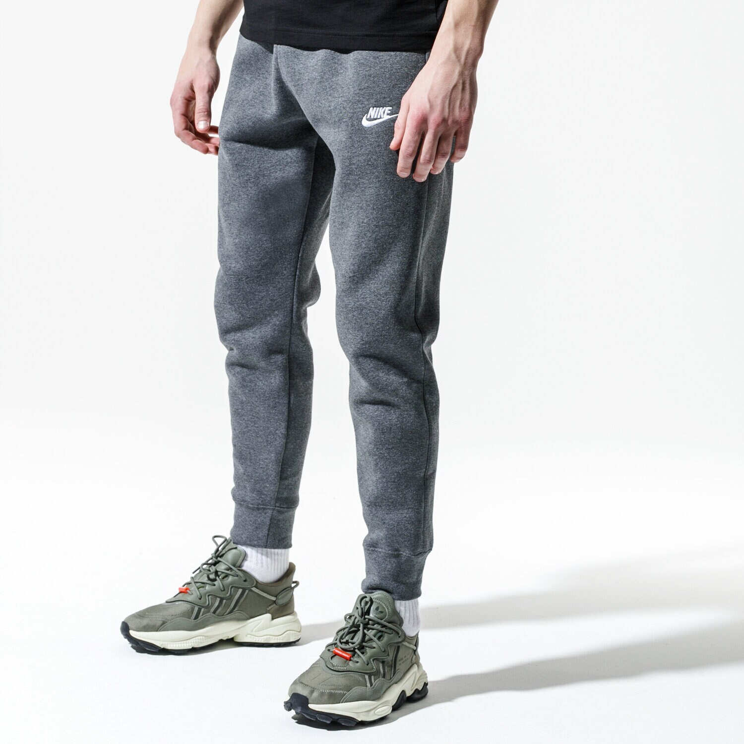 Herren Hosen NIKE HOSE SPORTSWEAR CLUB FLEECE BV2671-071 Grau