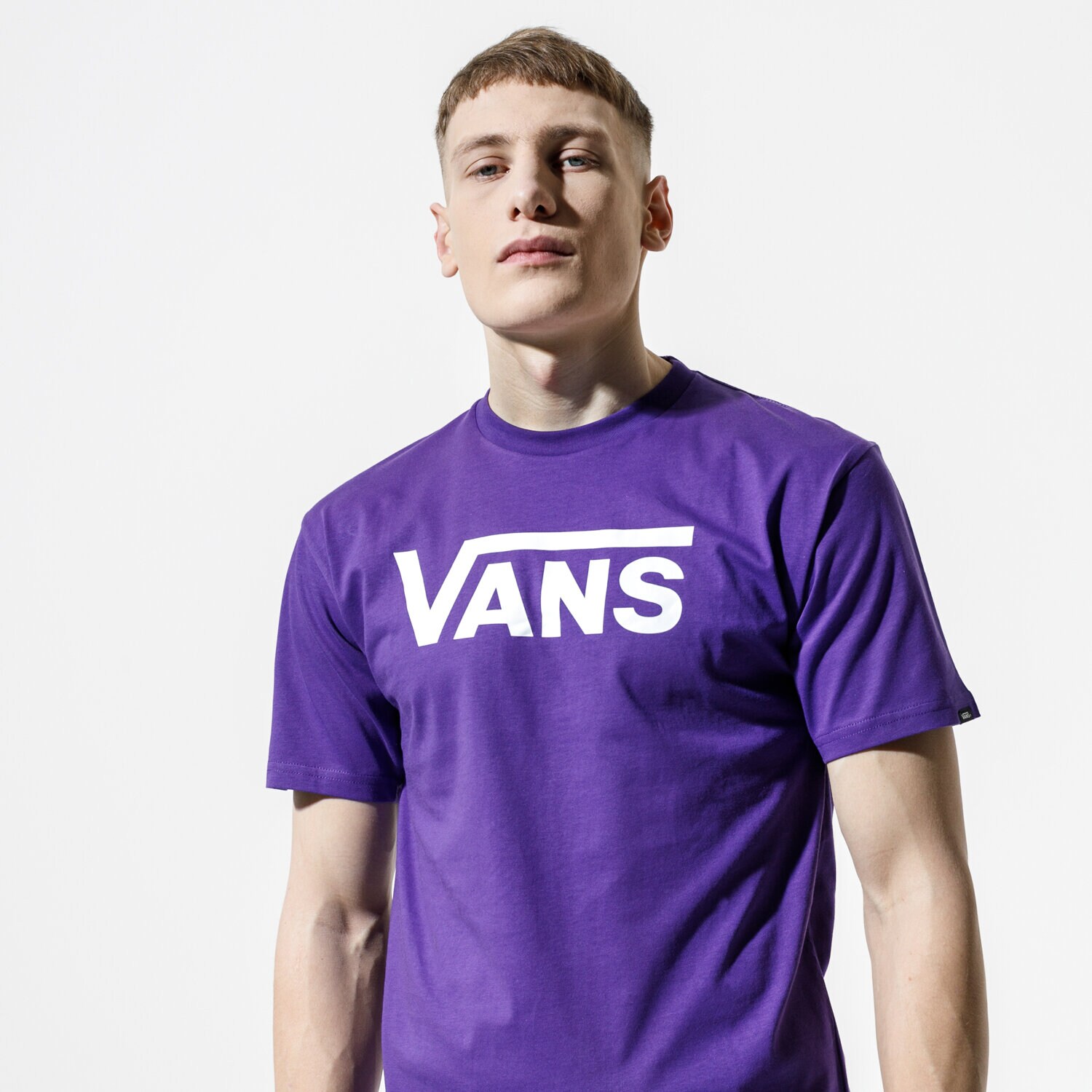 Herren T-Shirt VANS T-SHIRT MN VANS CLASSIC HELIOTROPE/WHITE VN000GGGYMM1 Violet
