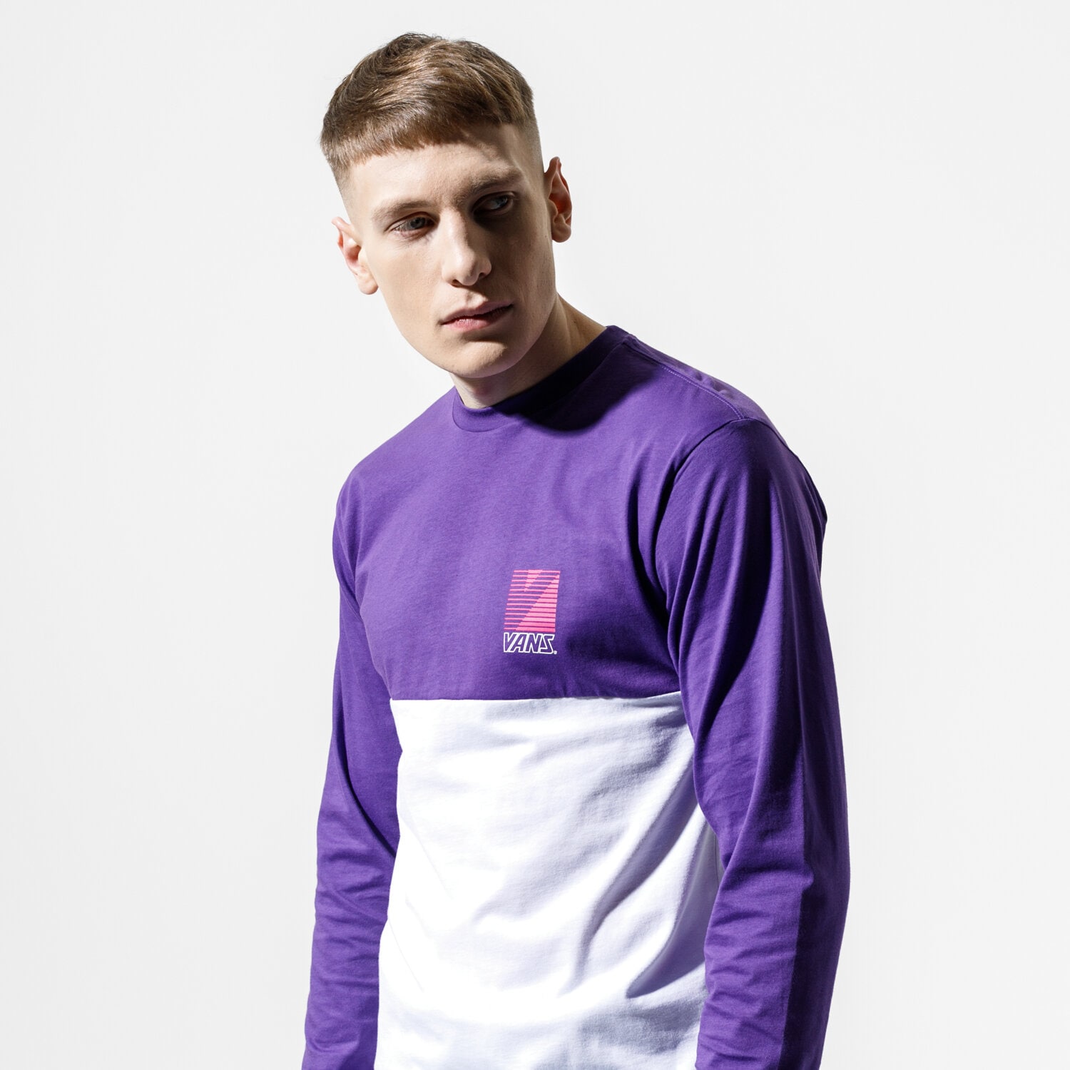 Herren T-Shirt VANS T-SHIRT MN RETRO SPORT COLORBLOCK LS WHITE/HELIOTROPE VN0A49QHYIG1 Violet
