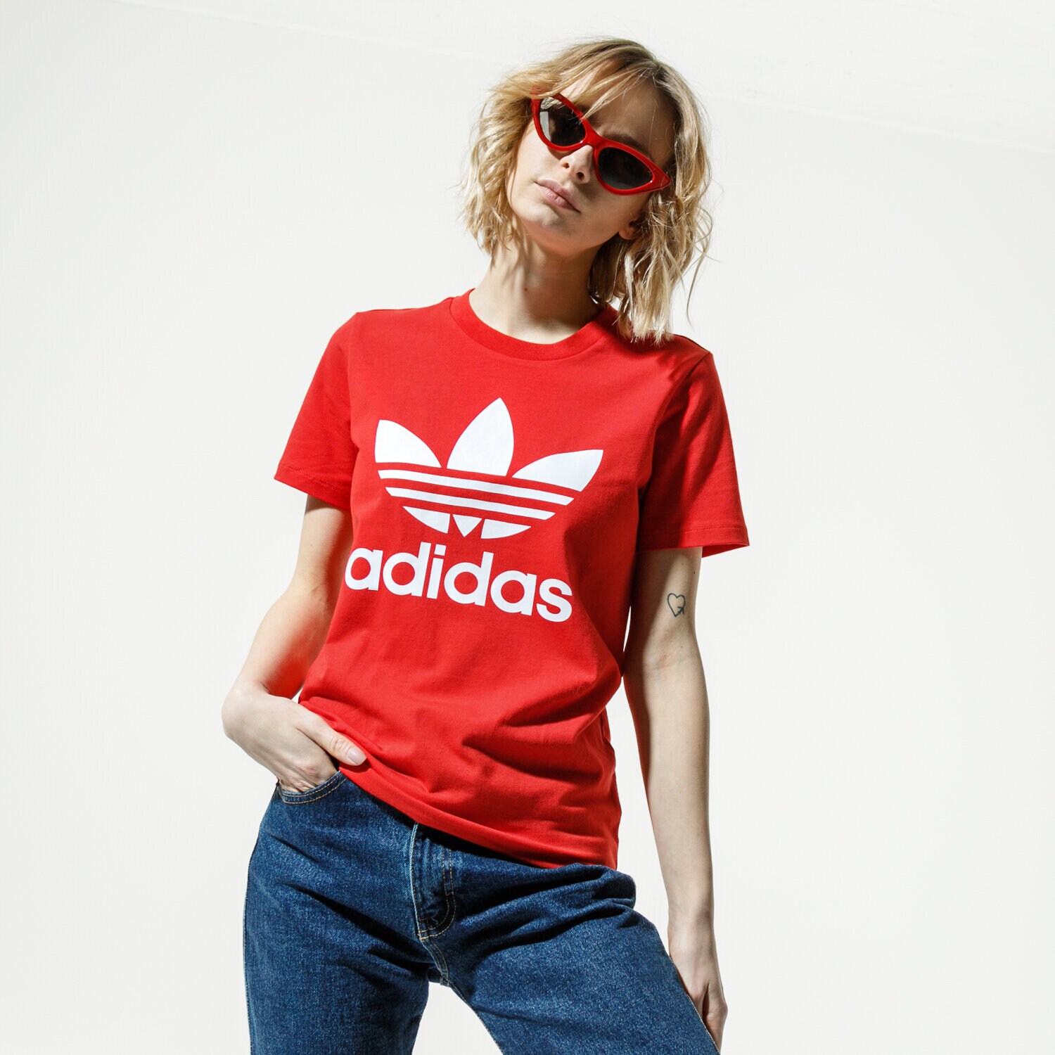 Damen T-Shirt ADIDAS T-SHIRT TREFOIL TEE FM3302 Rot