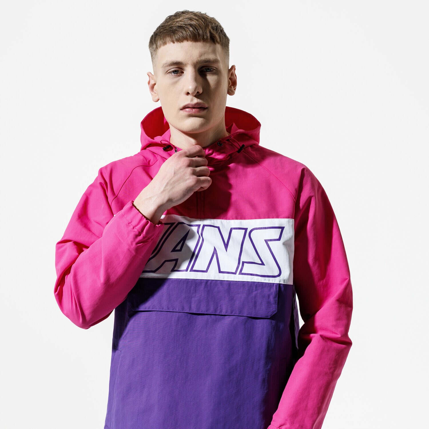 Herren Übergangsjacke VANS JACKE MN RETRO SPORT ANORAK FUCHSIA PURPLE/HELIOTROPE VN0A49PAYMI1 Multicolor