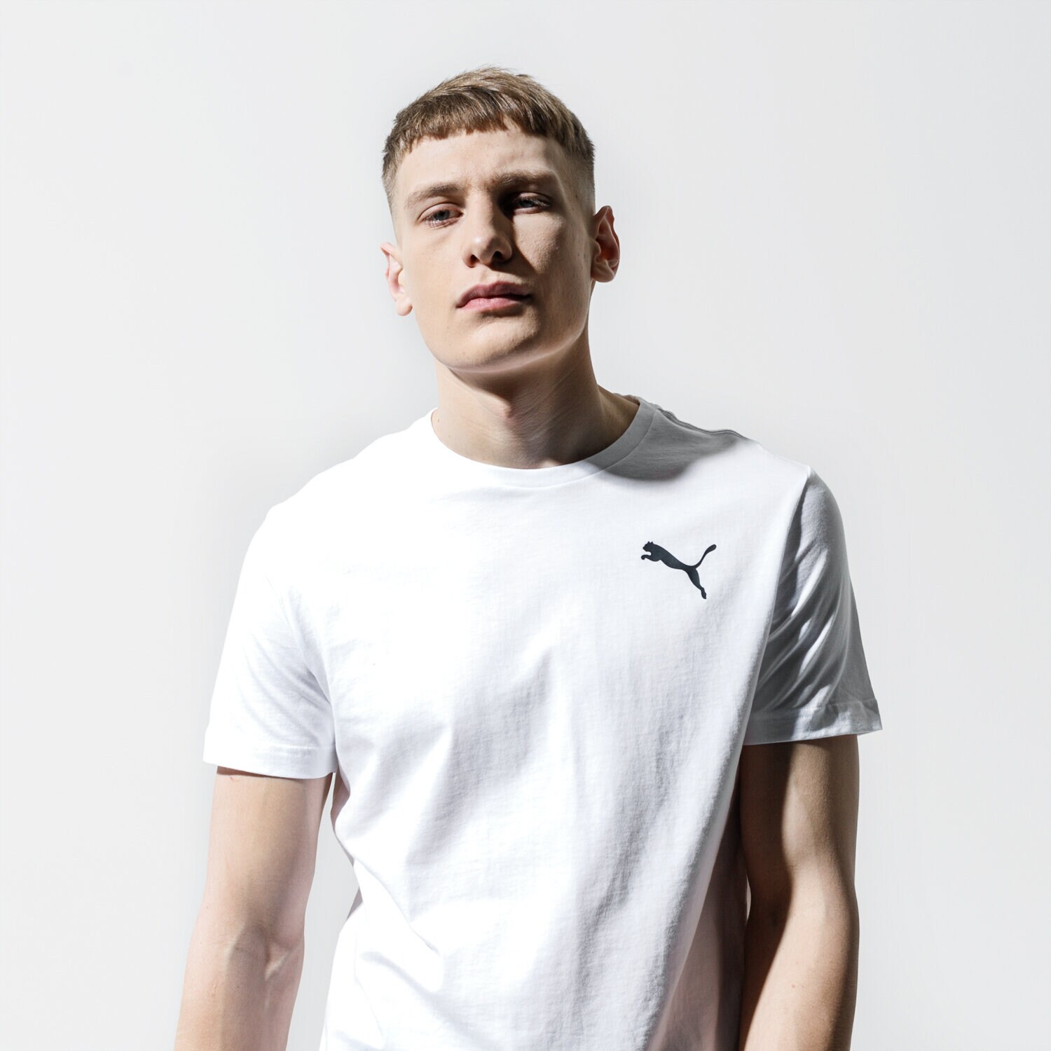 Herren T-Shirt PUMA T-SHIRT ESS SMALL LOGO TEE 85174122 Weiß
